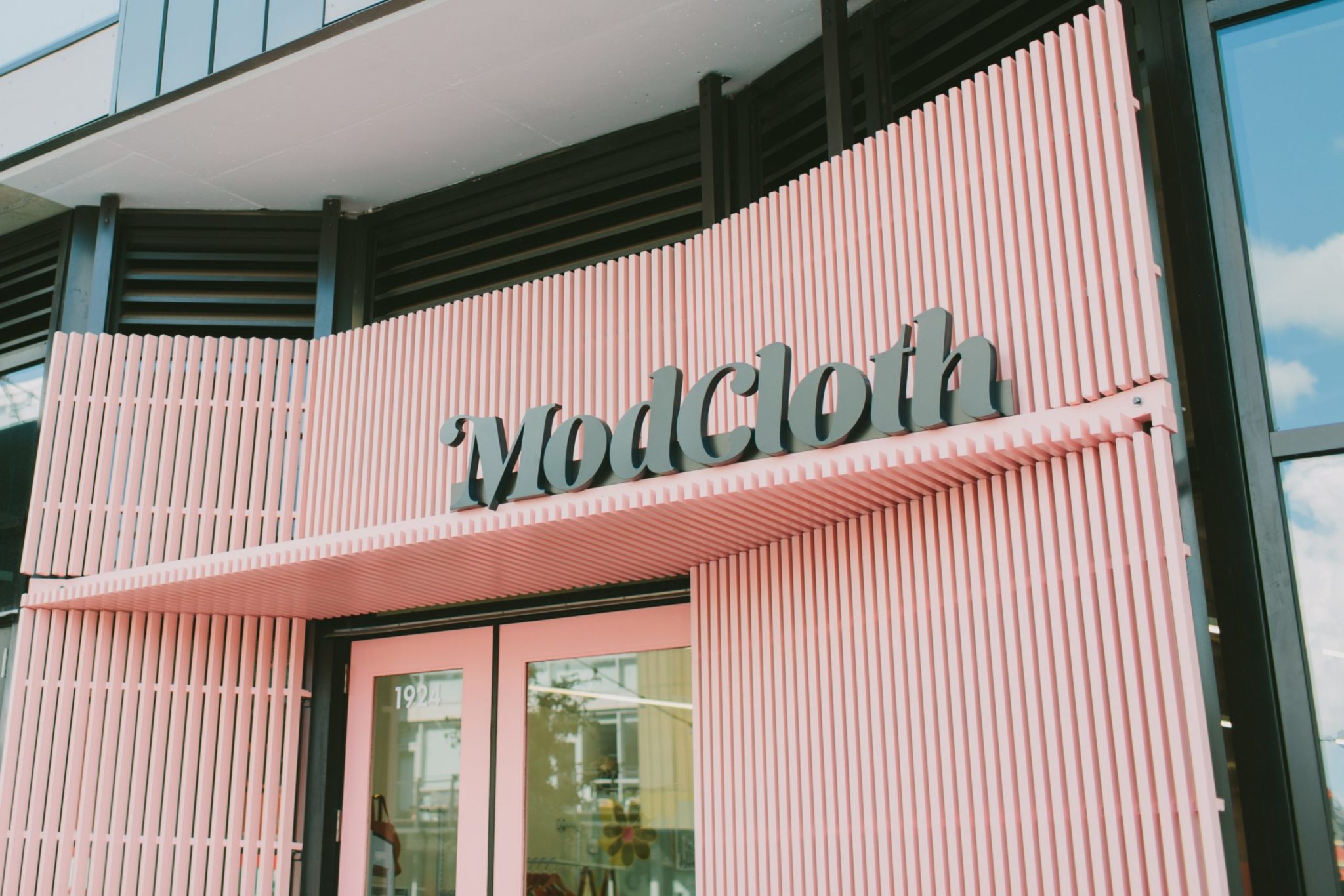 The outside of ModCloth's new store in the Shay. Photograph by Tori Watson Photography, courtesy of ModCloth.