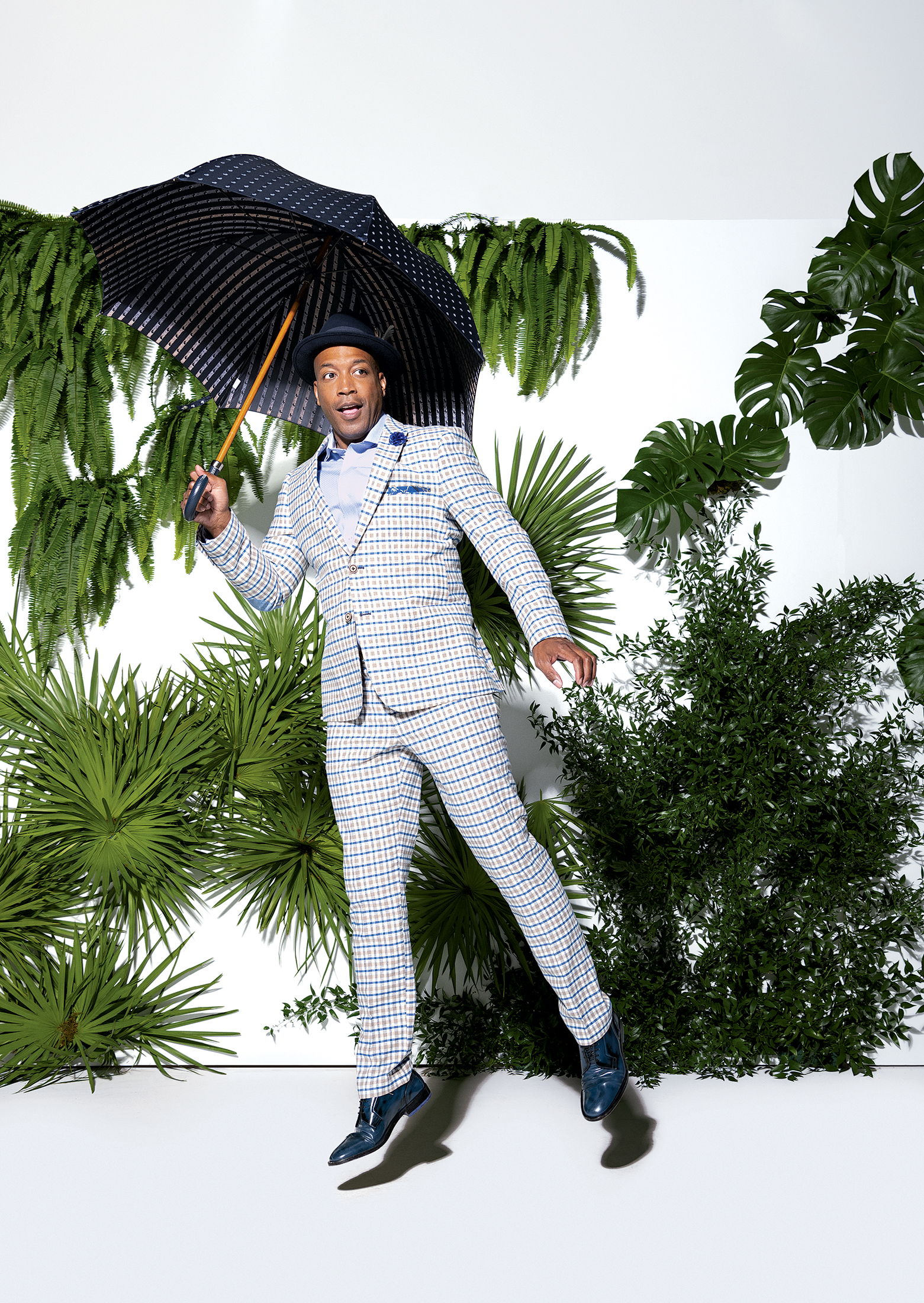 SS8 - Washingtonian Navy Motorcycle Umbrella in Italian twill, Handcrafted in New Jersey, 0 at the Great Republic.