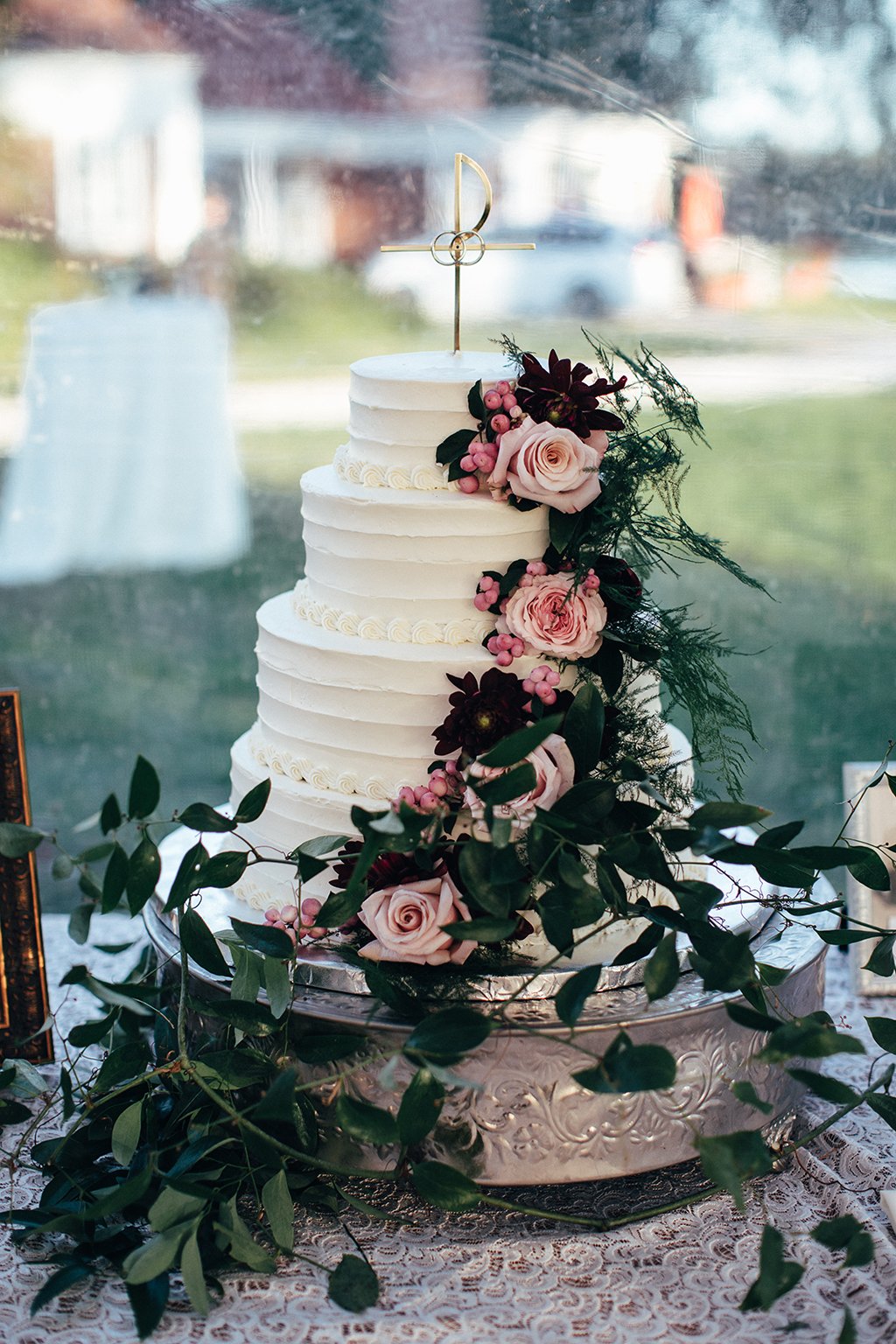 nature inspired nature themed wedding nature-inspired nature-themed wedding moss birch oysters bay Chesapeake bay