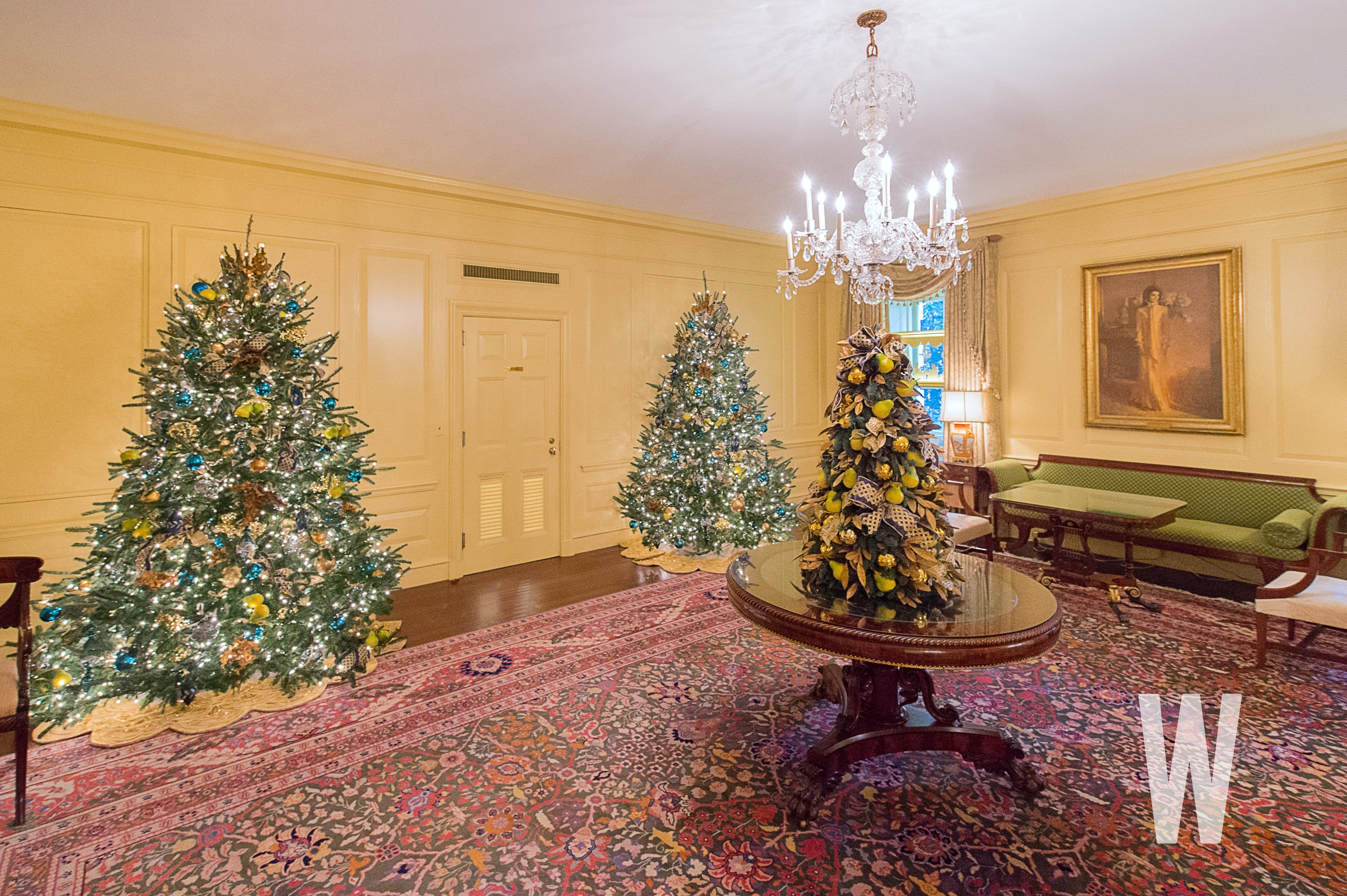 White House Christmas Decorations 2018