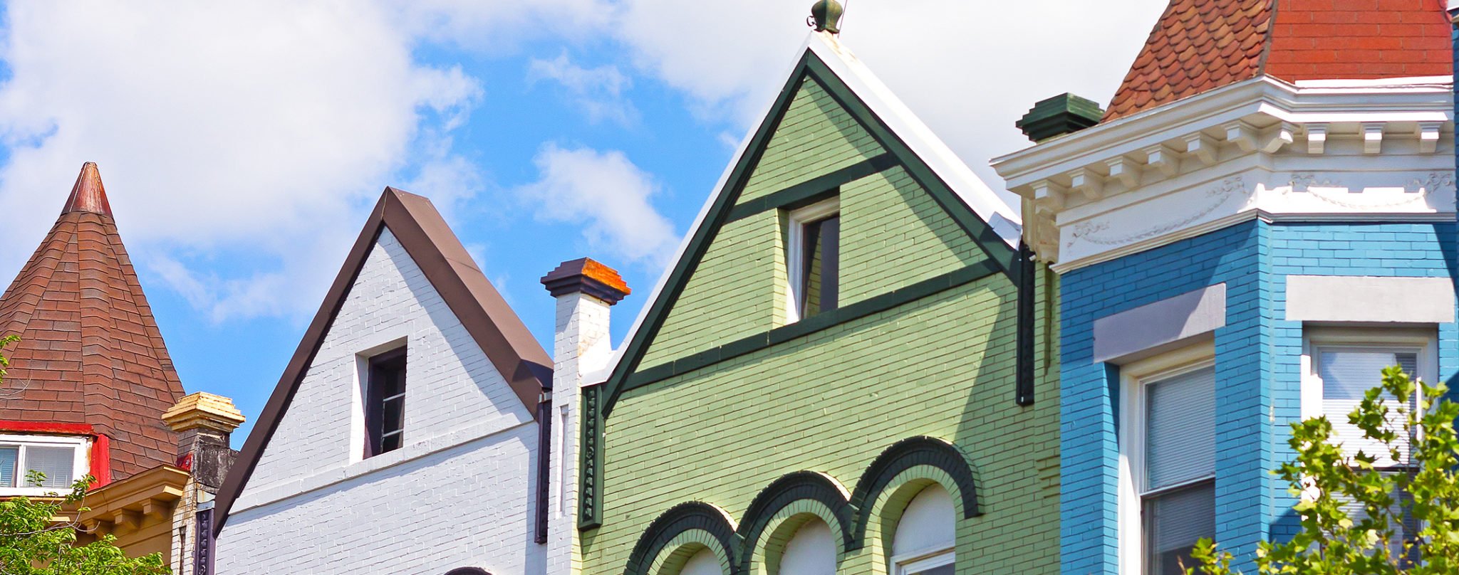 DC Neighborhood Guide: DC Rowhouses. DC Neighborhoods. Photograph via iStock.