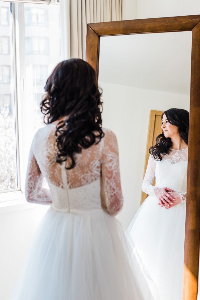 Anne Wierzba & Jonathan Leslie | Lissa Ryan Photography | Anne&JonathanMarried(GettingReady)-3.1