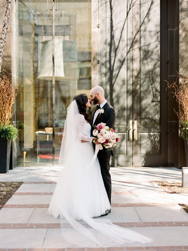 Anne Wierzba & Jonathan Leslie | Lissa Ryan Photography | Anne&JonathanMarried(Portraits)-14.1