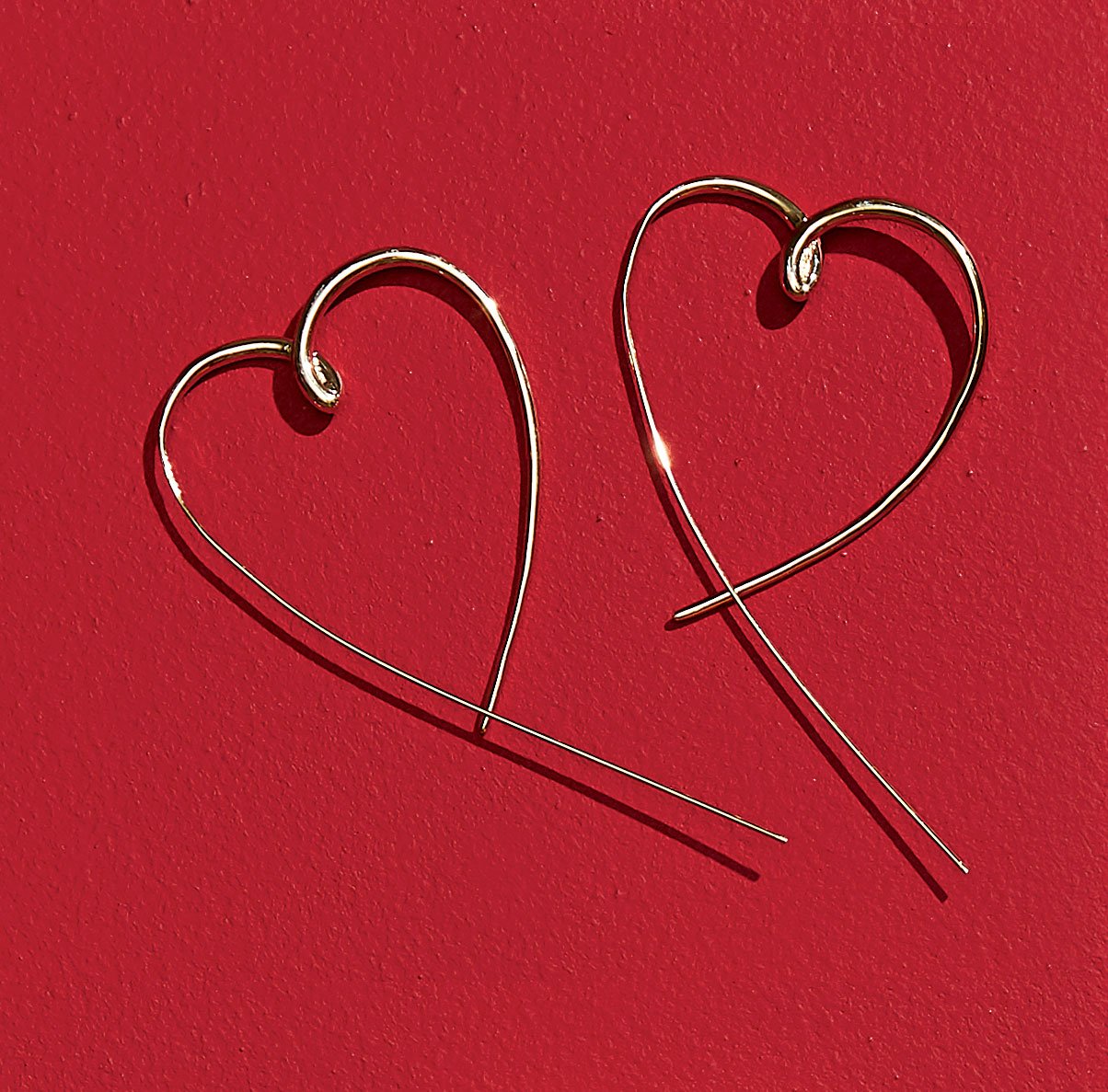 The Valentine's Day Gift Your Girlfriend Will Love: Heart-Shaped Earrings