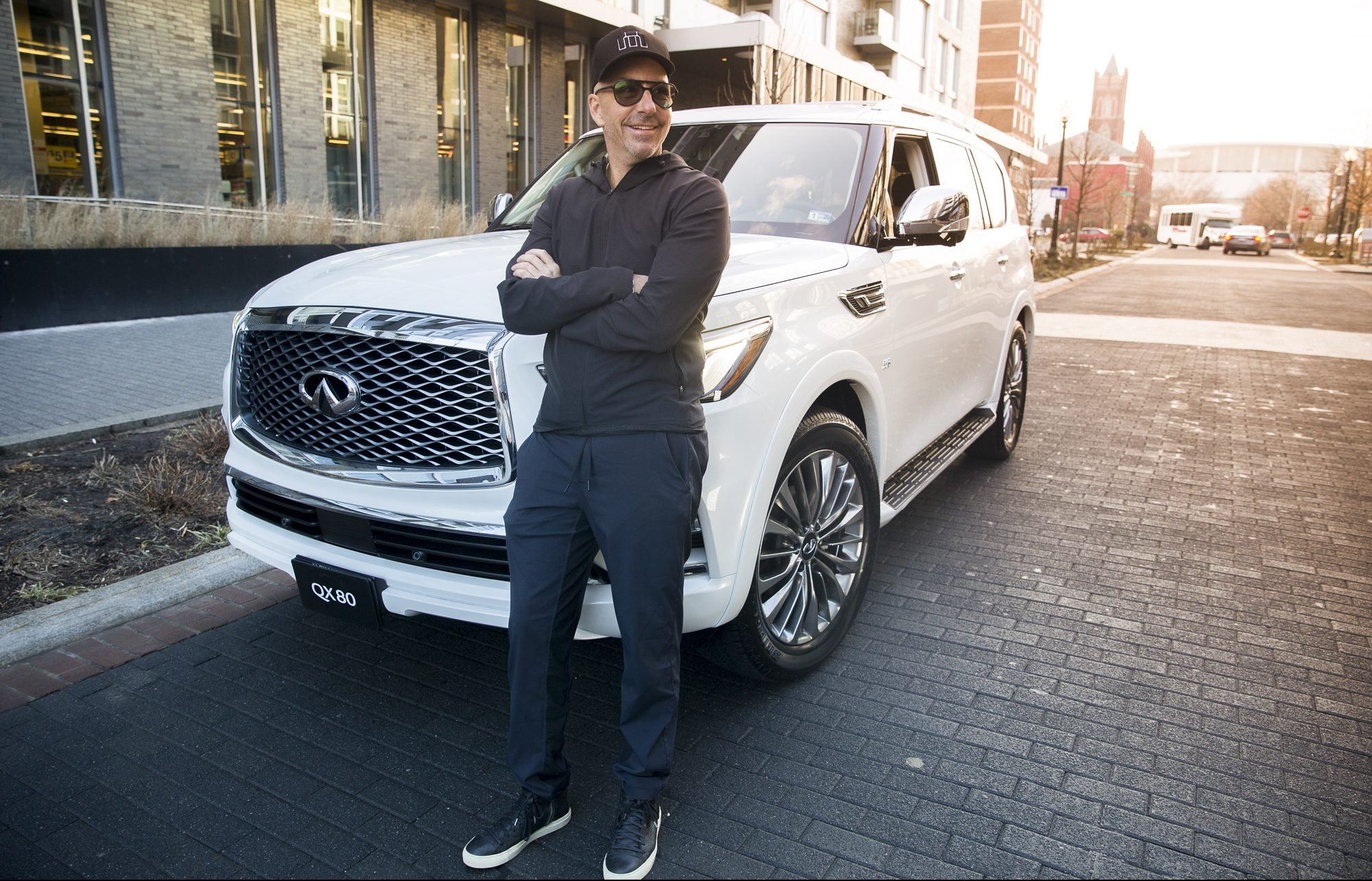 A Day in the Life with Celebrity Make-up Artist Carl Ray, Presented By INFINITI