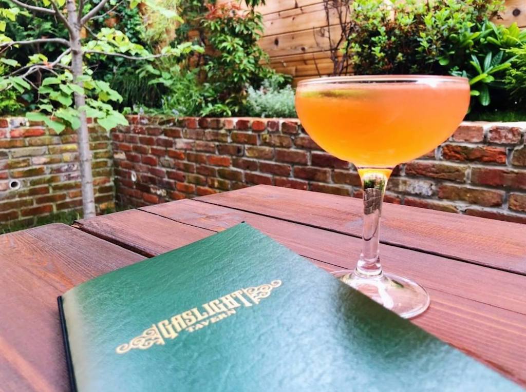 Best bars with outdoor happy hour DC