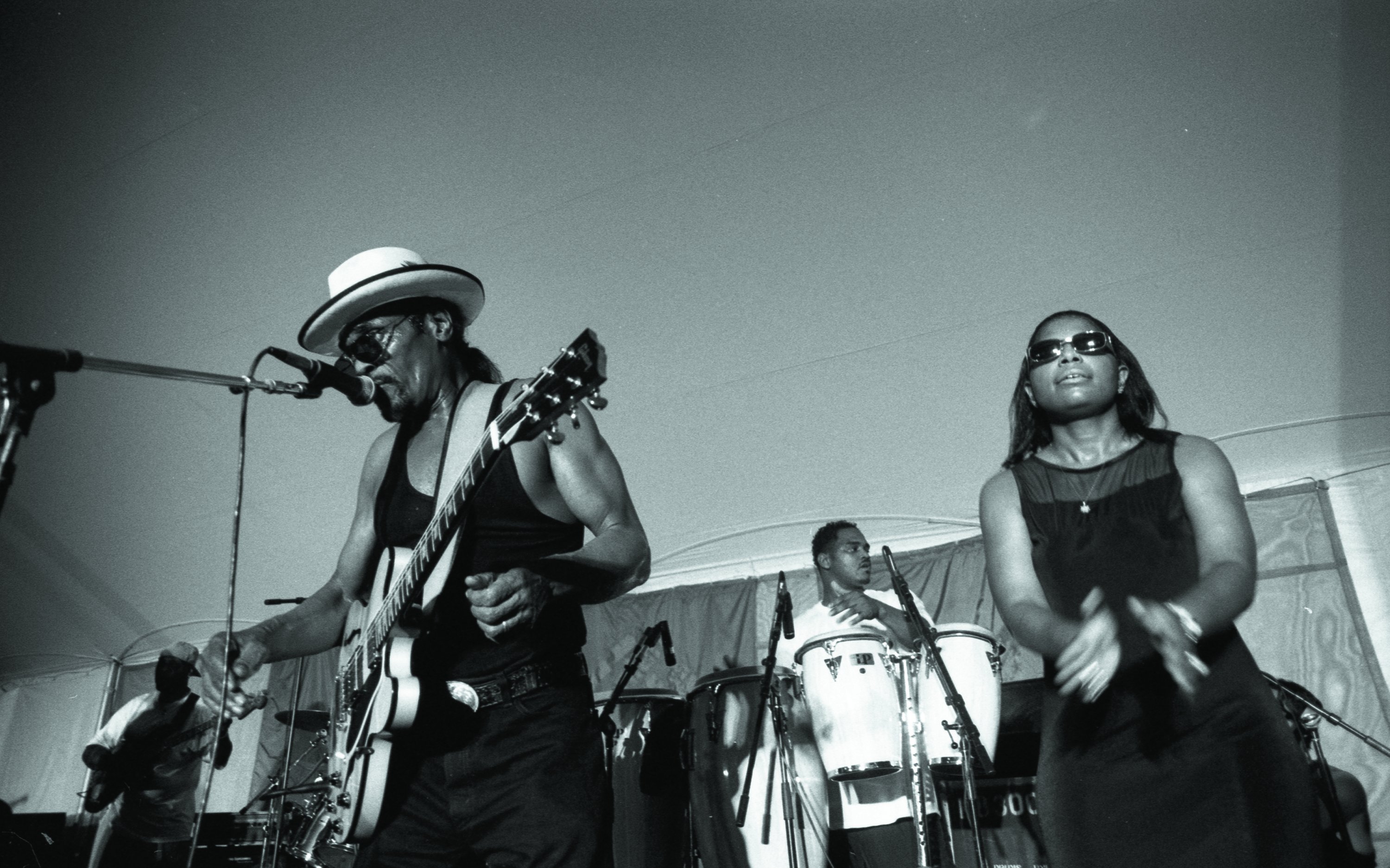 FOM-chuckbrown-folklifefestival-2000-gs 600dpi - Washingtonian