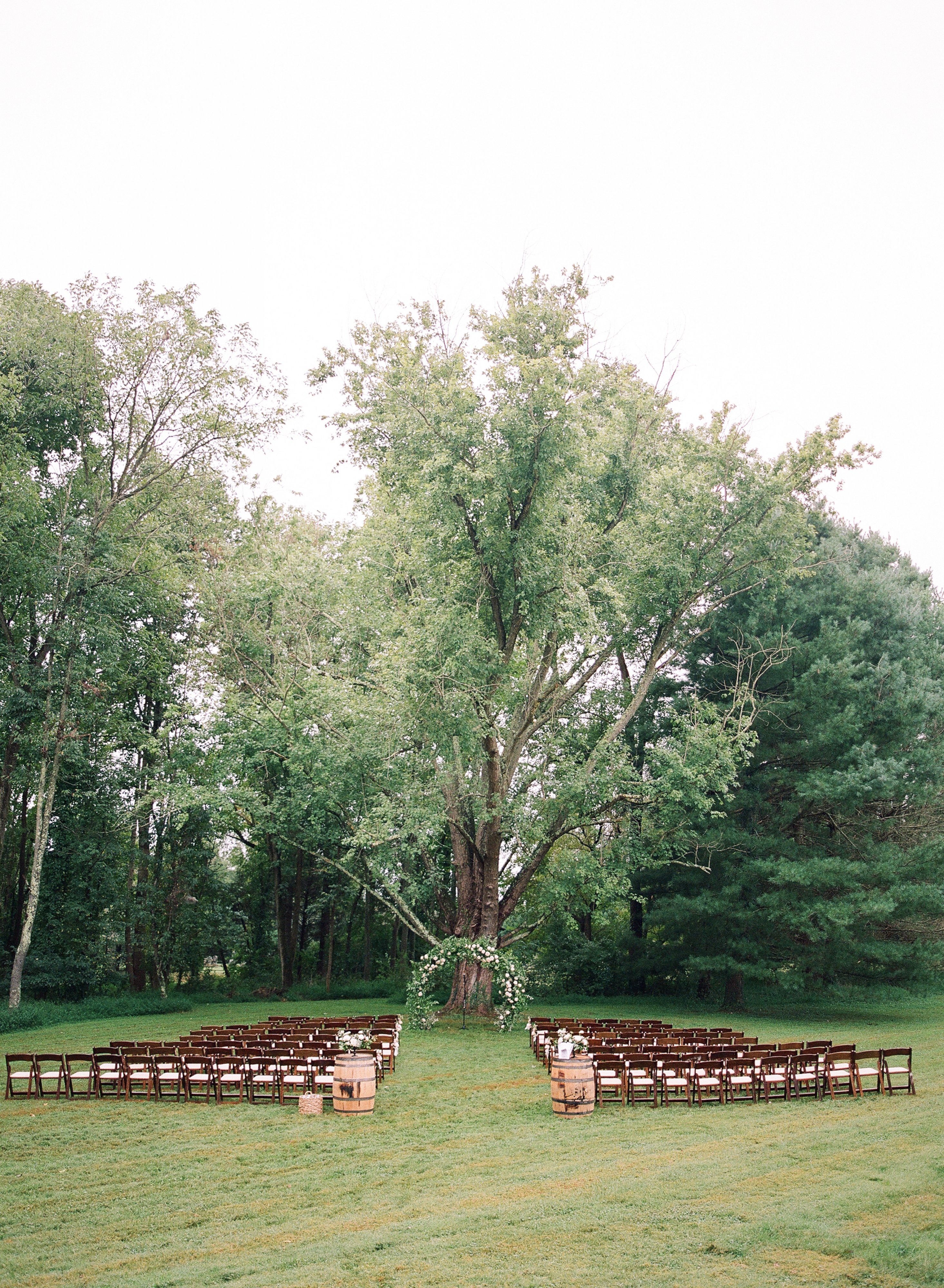 travel-inspired wedding