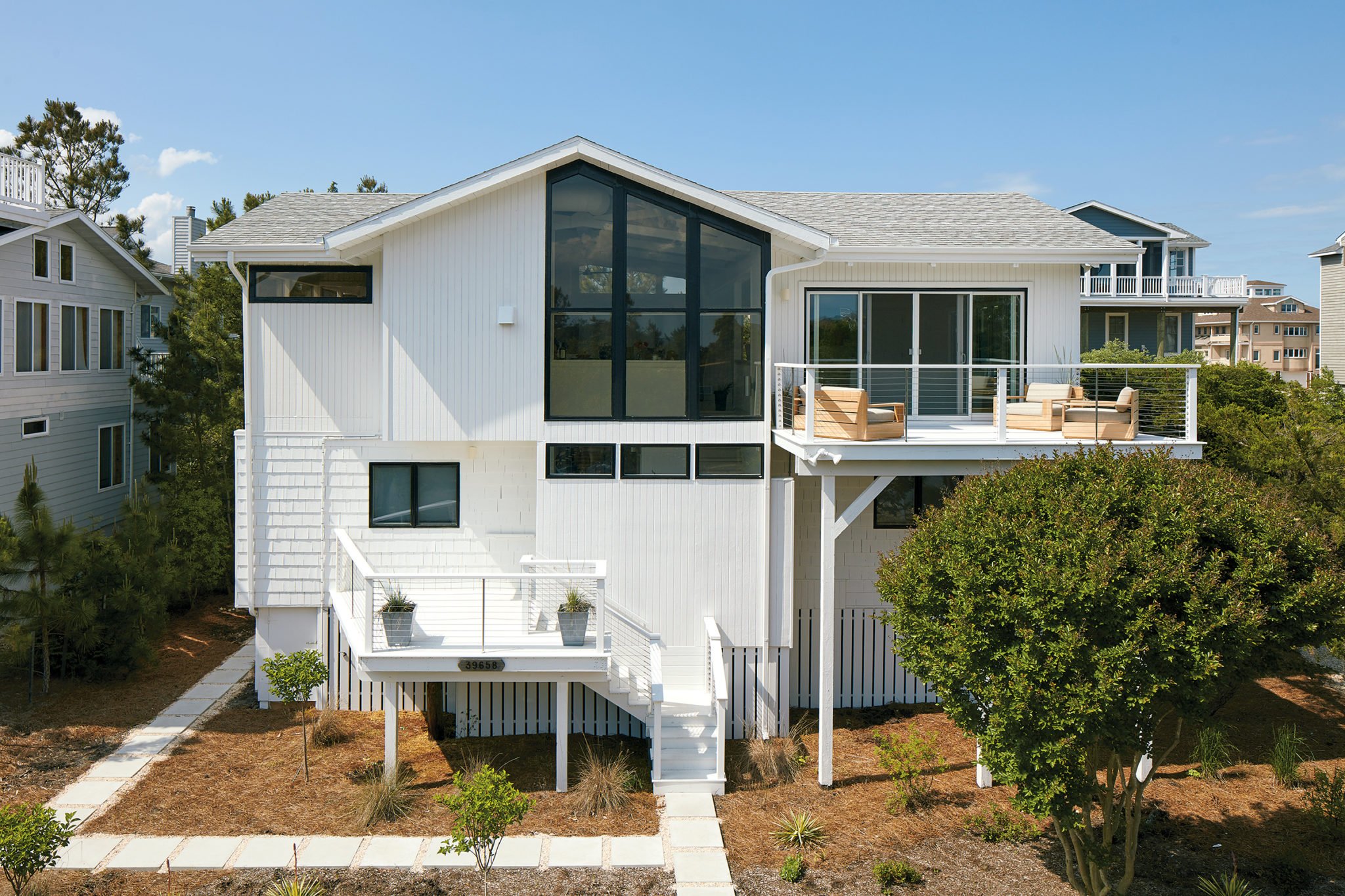 This Bethany Beach Fixer-Upper Was Dramatically Transformed in Just Two Months