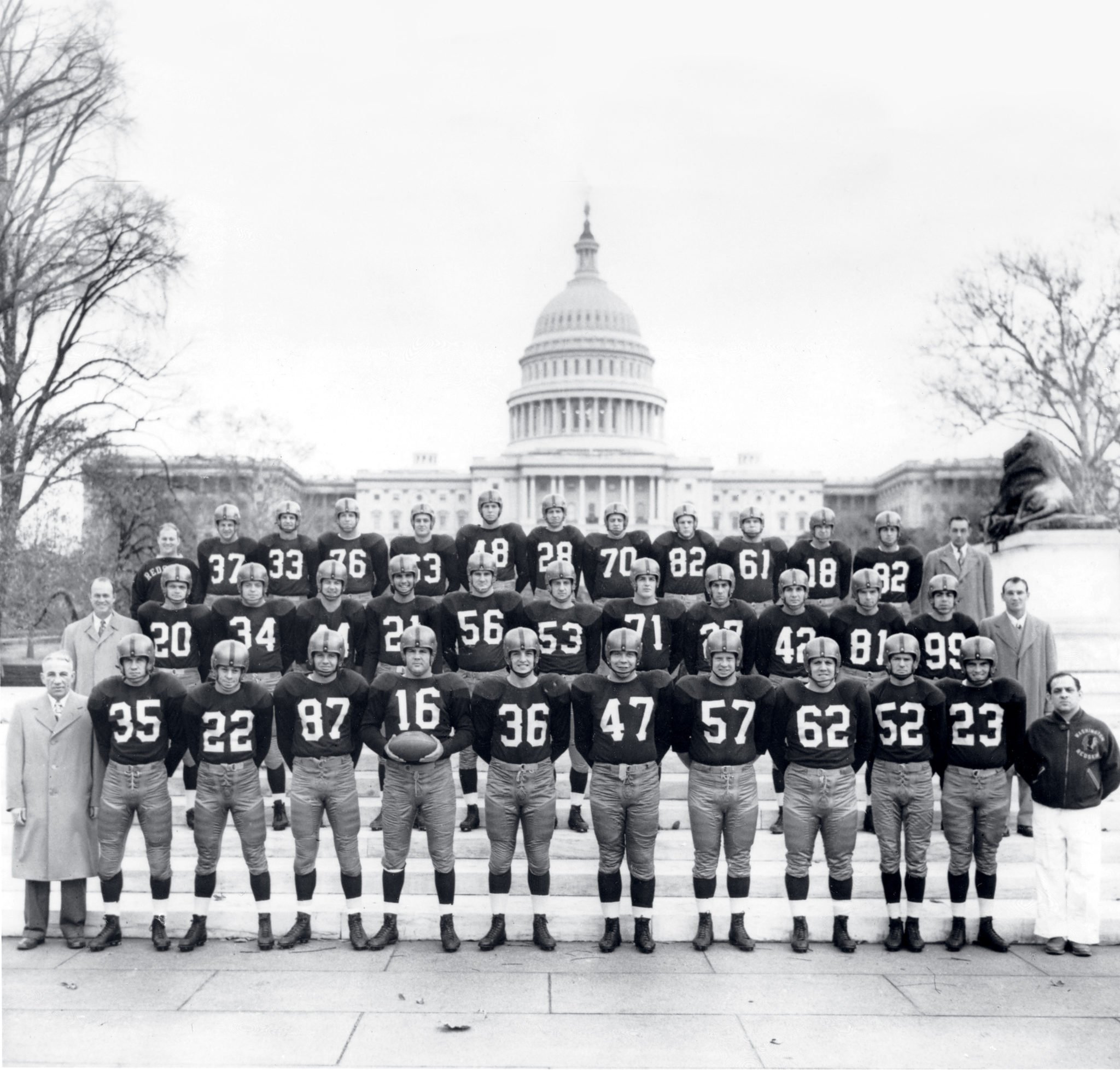 Washington’s football squad in 1950, when it had a 3–9 record. Photograph by AP Photo/Pro Football Hall of Fame.