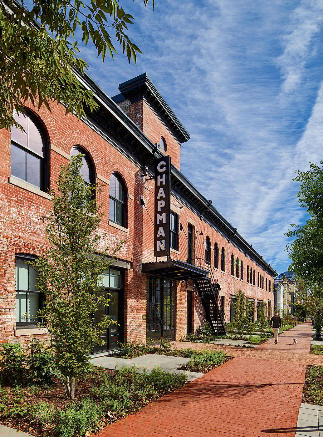 HDP_181017_04_FUS.QTR - Washingtonian Photograph of Chapman Stables by Anice Hoachlander/Hoachlander Davis Photography.