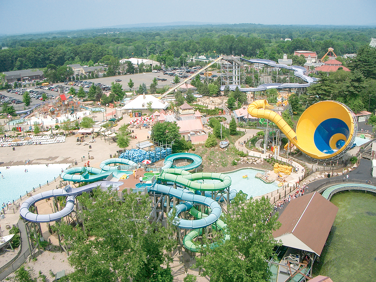 Photograph of Hurricane Harbor by Rene Schwietzke/Flickr 