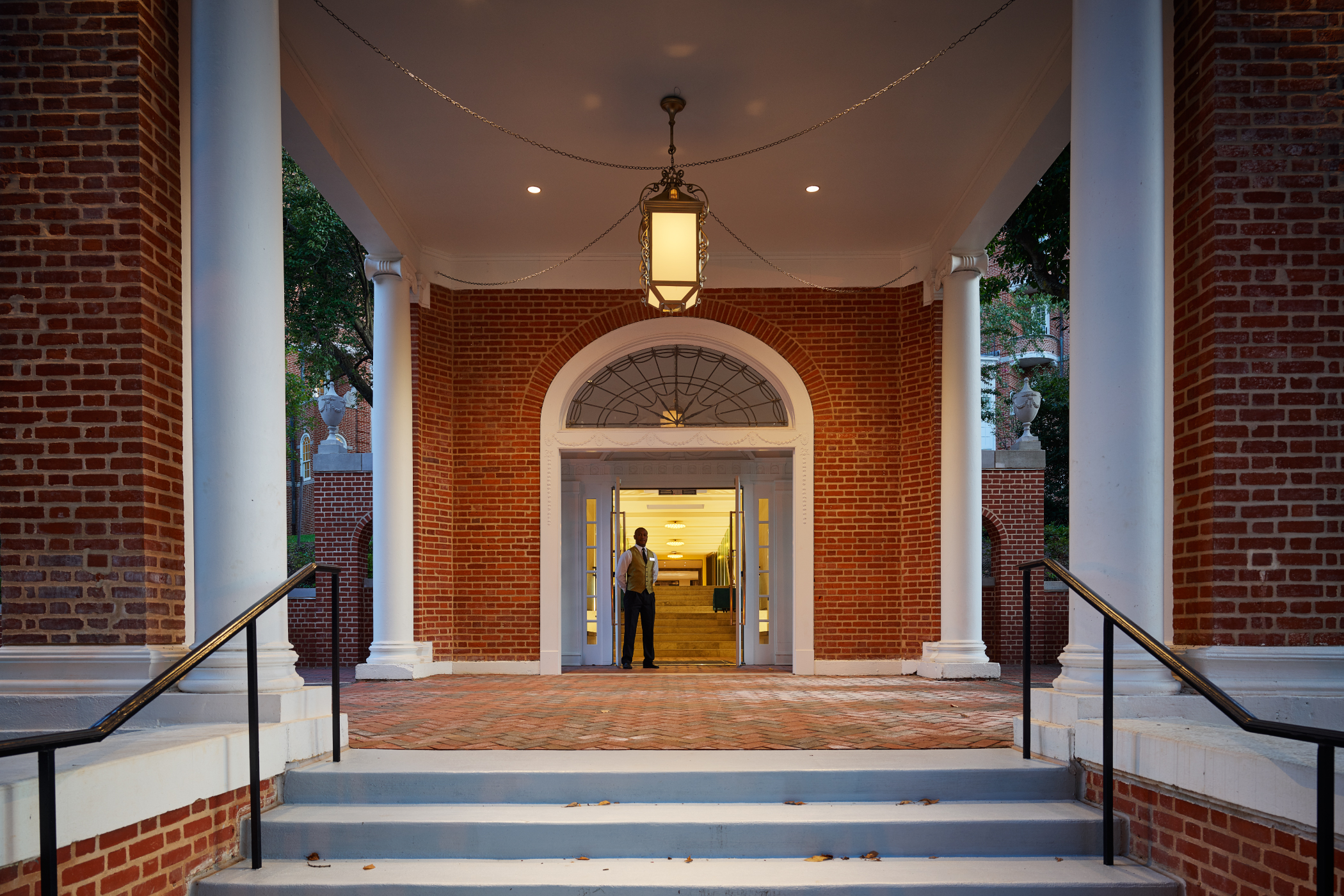 2. ttr-sothebys-international-realty__wardman-tower__6C__2100x1400__003 - Washingtonian