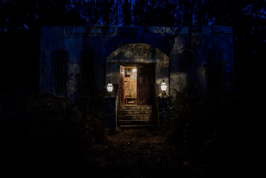 15 Spooky Ghost Tours and Haunted Houses Around DC ...