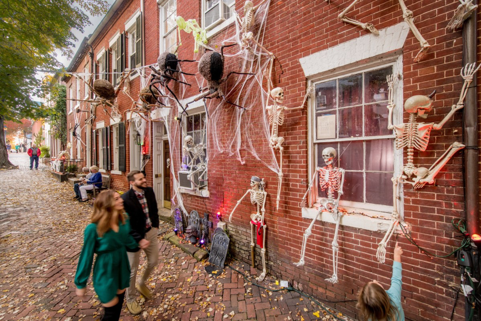 The Ultimate Guide to Halloween Happenings in Alexandria Washingtonian