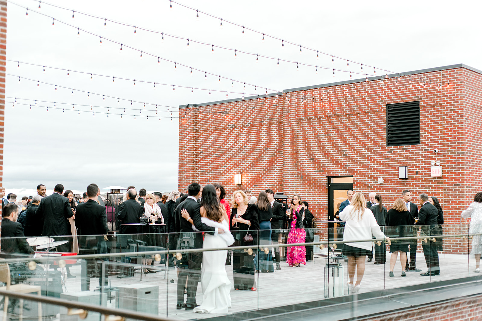modern-hotel-wedding