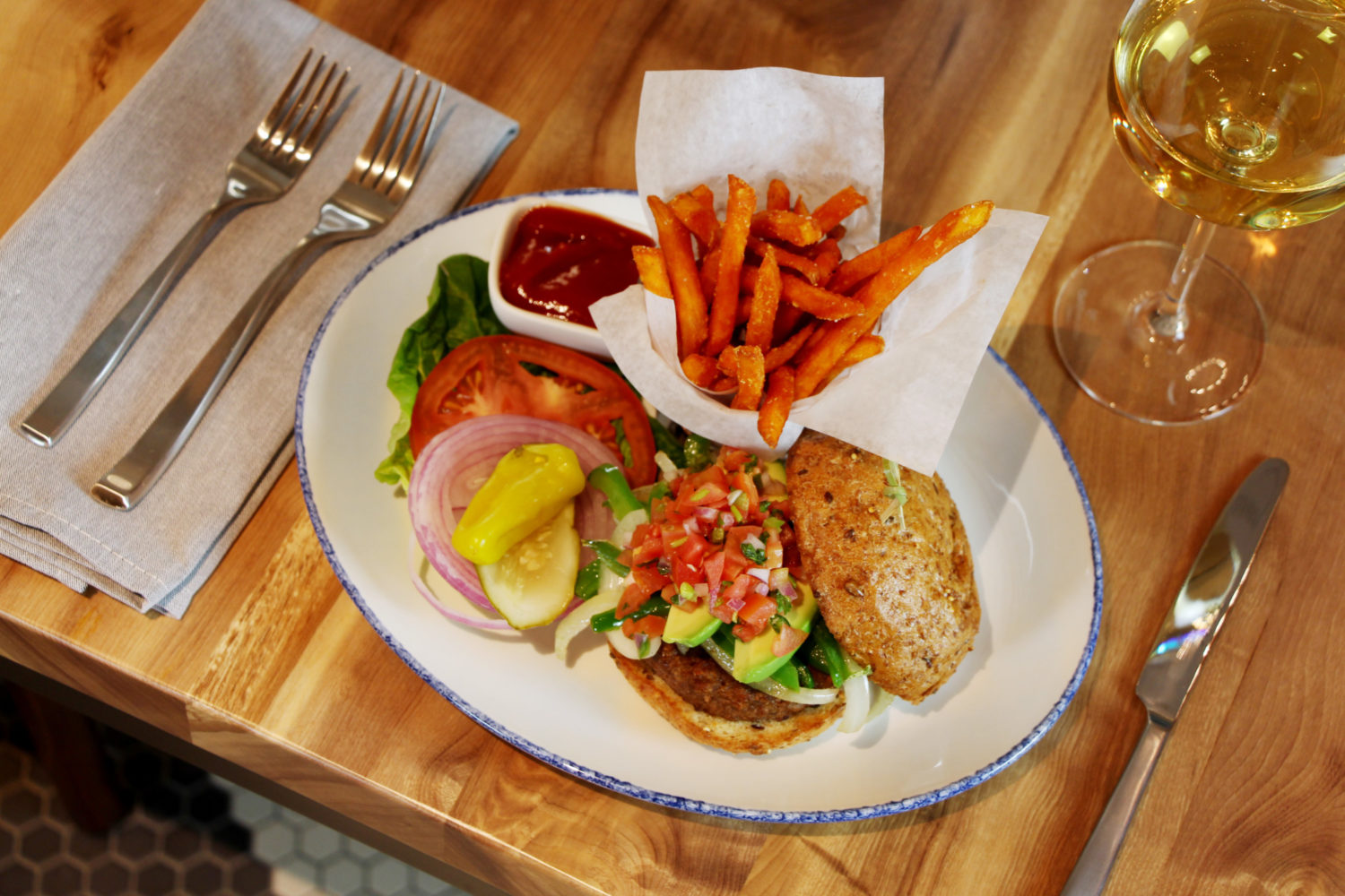 The Commentary menu is filled with vegan fare, like the meatless Beyond Burger. Photo courtesy of the Commentary Social House.