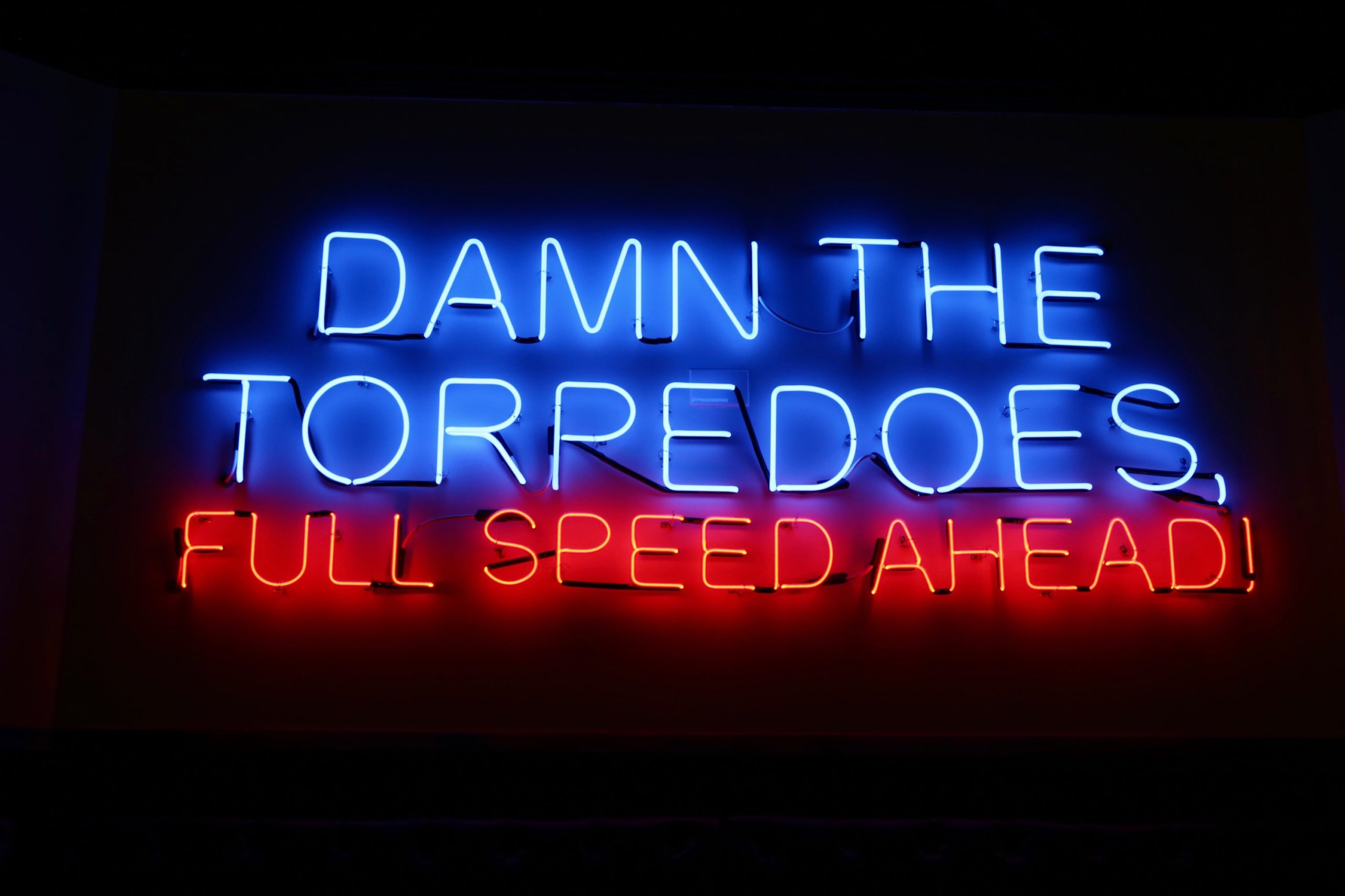 Another neon sign pays homage to the nautical theme. Photo by Evy Mages.