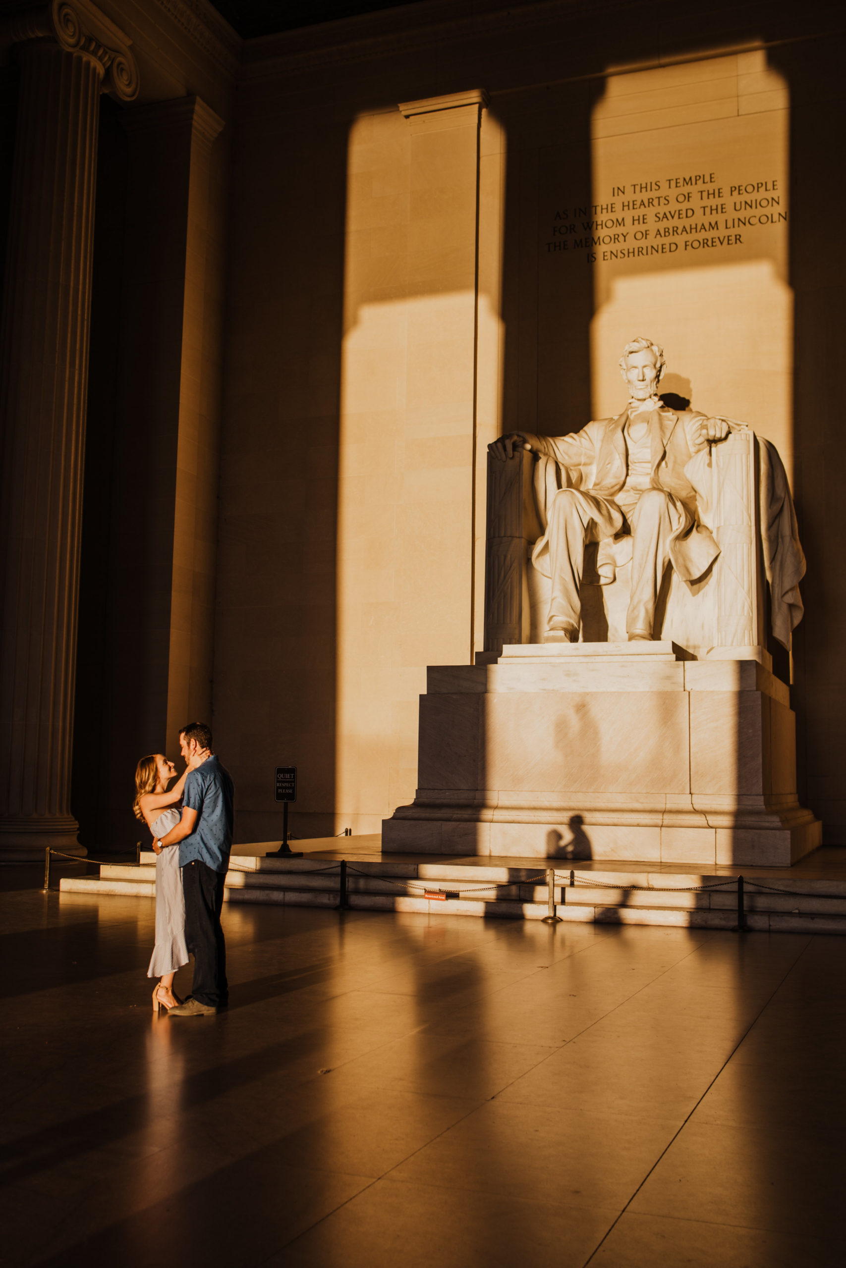 engagement-photos-at-sunrise