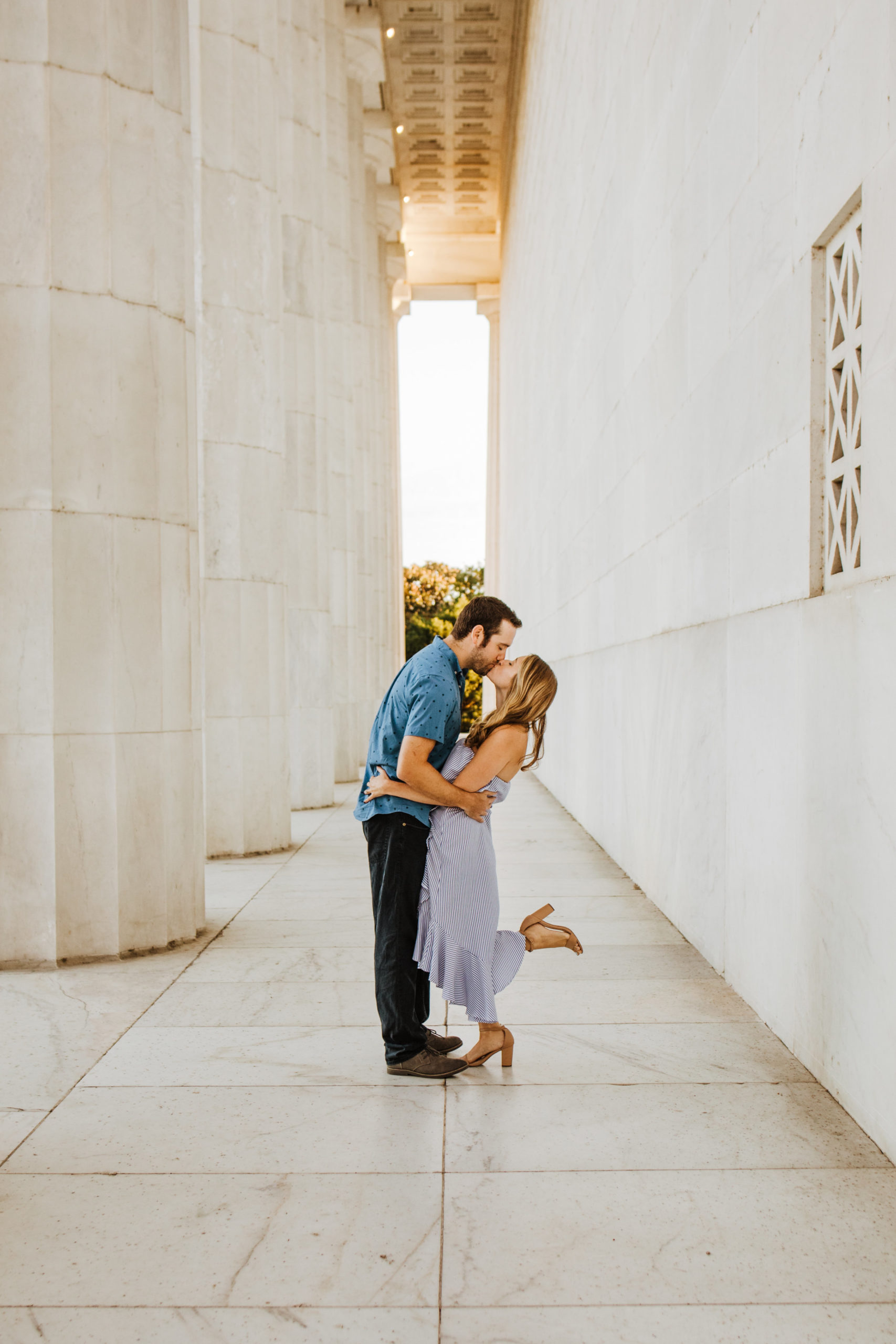 engagement-photos-at-sunrise