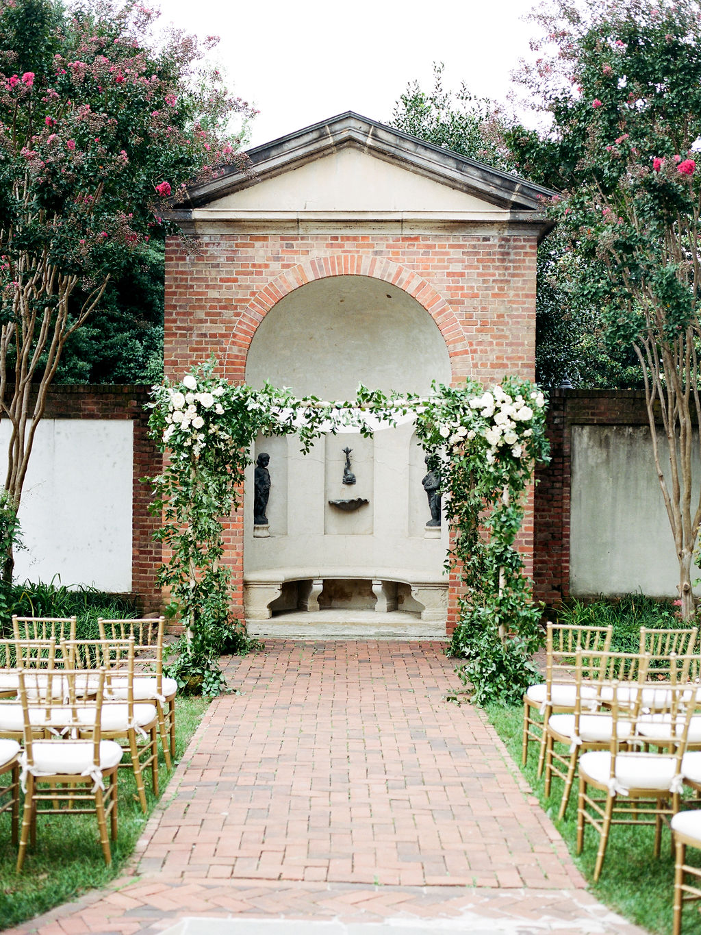 romantic-dumbarton-house-wedding