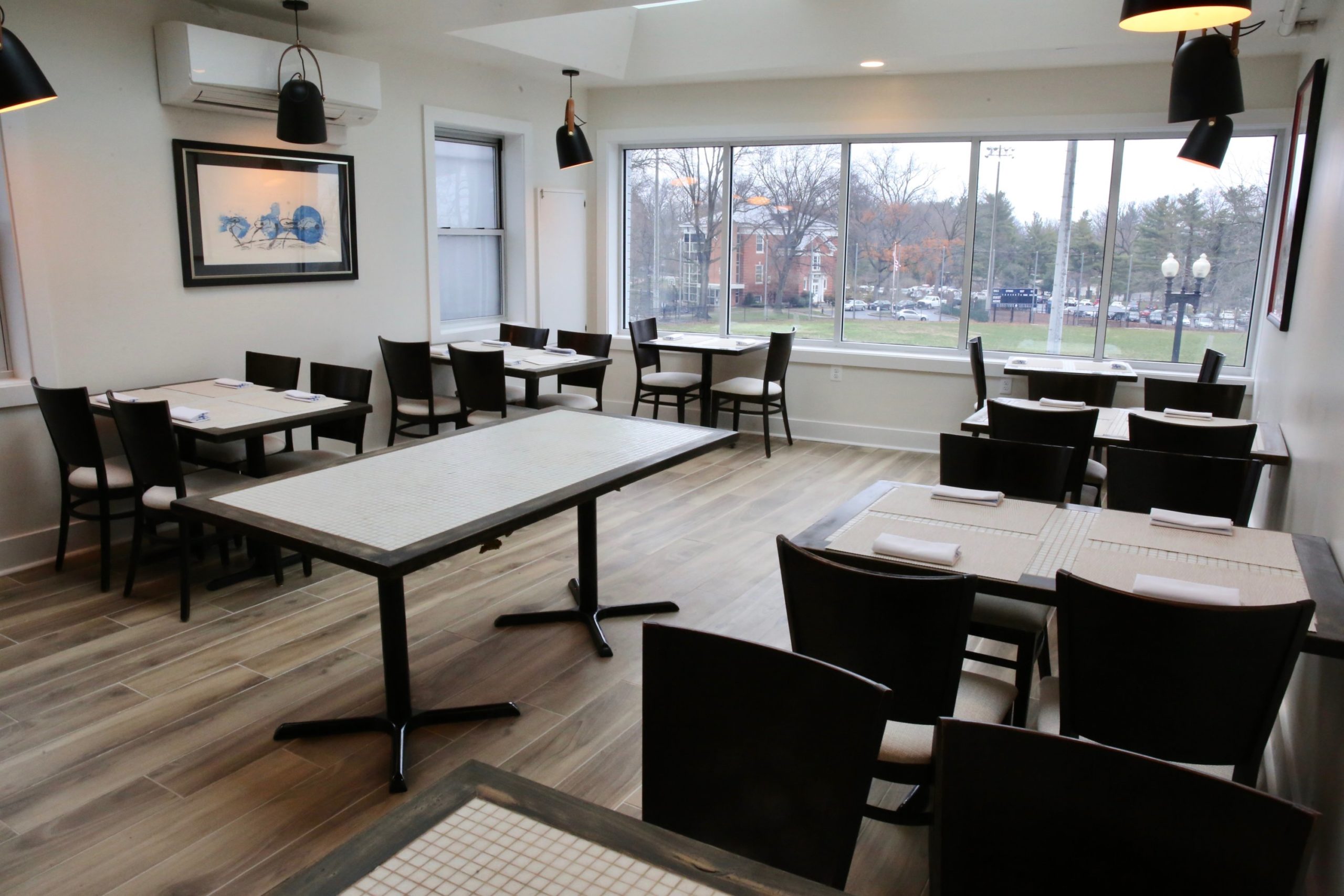3D5A7034 - Washingtonian The minimalist space is inspired by Portugal. Photo by Evy Mages.