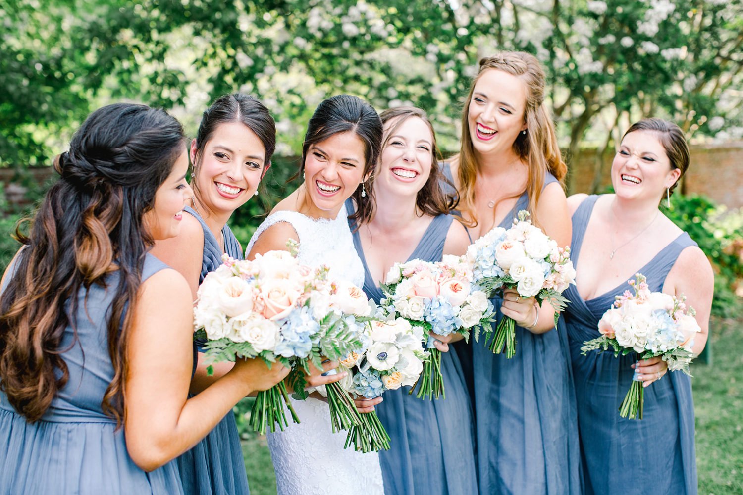 blue-and-white-wedding