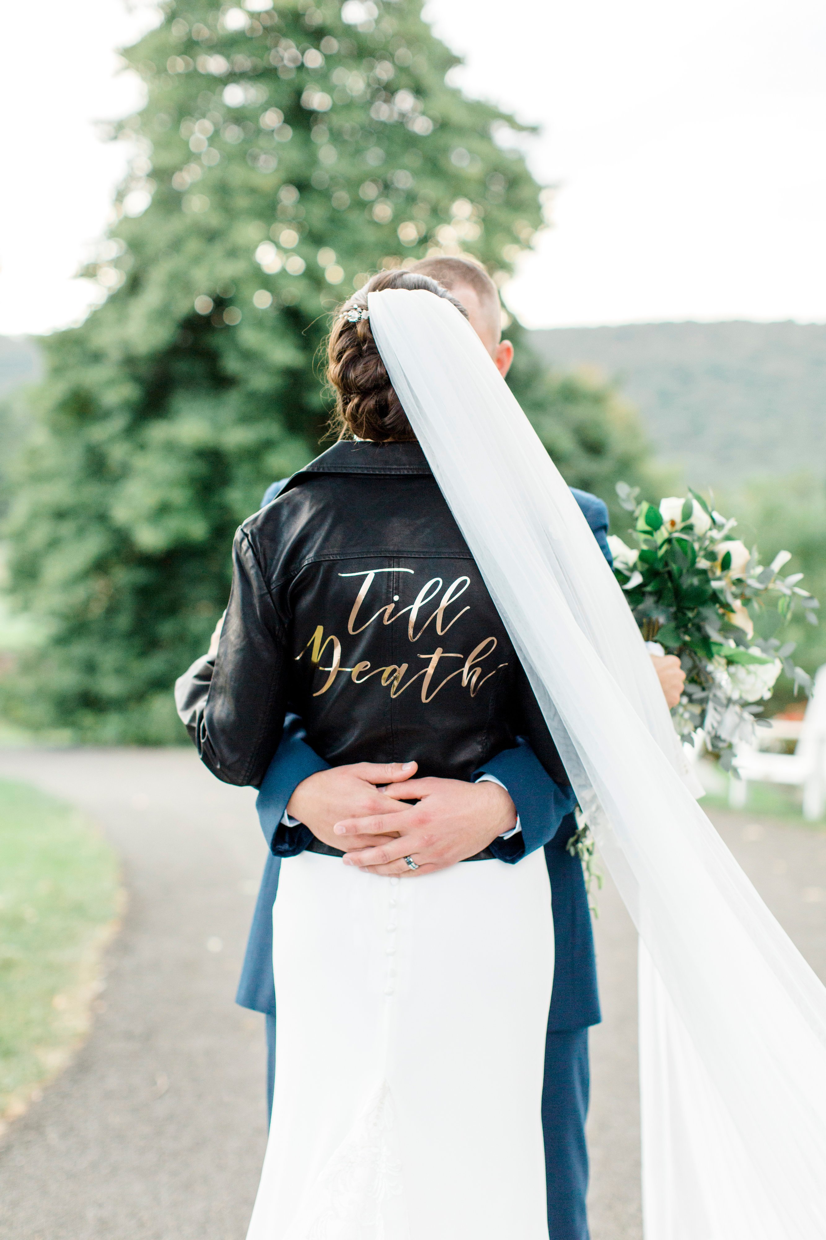 View More: https://sidneyleighphotography.pass.us/camerin-olivia-wedding