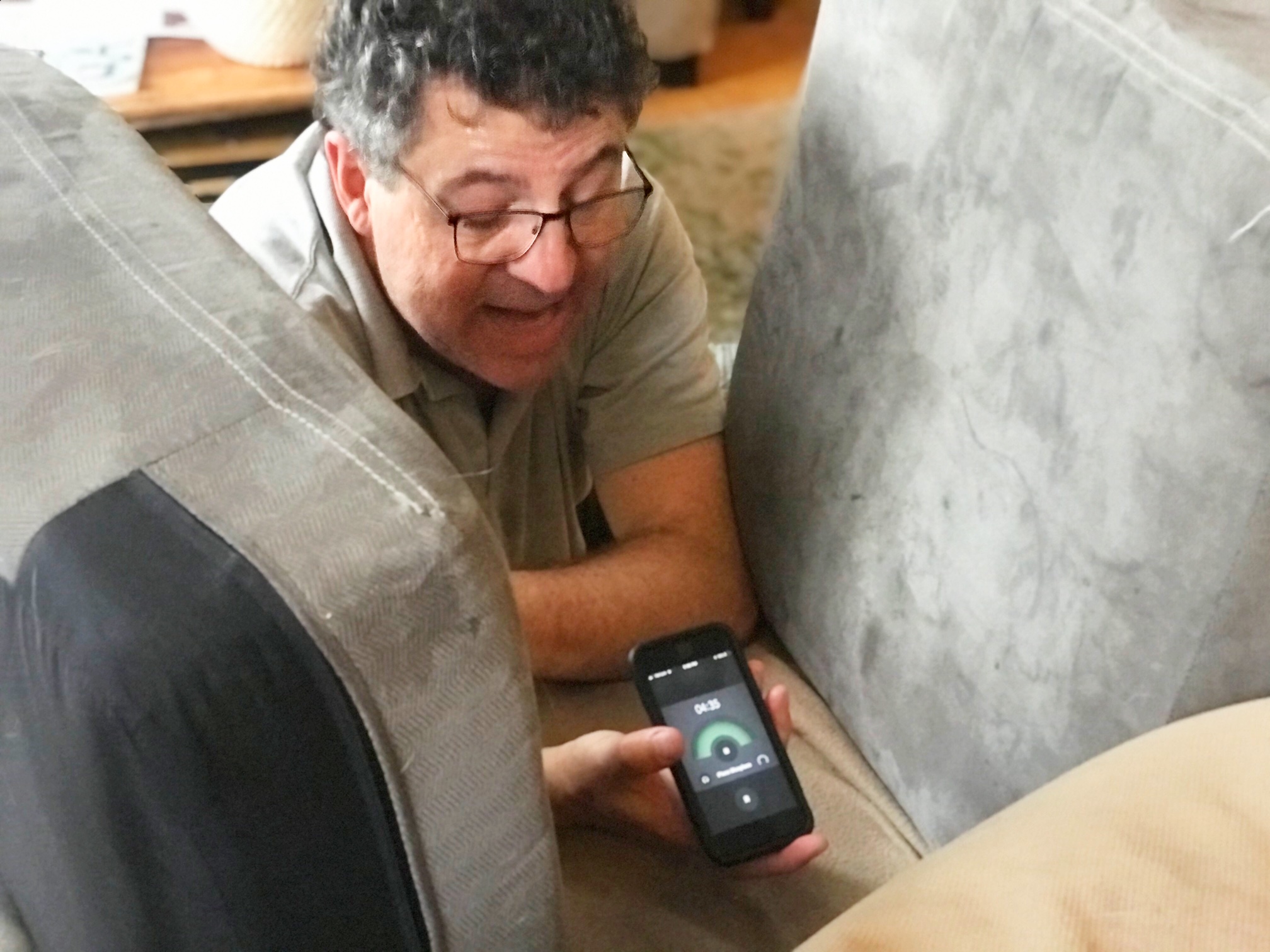 neal-augenstein-couch - Washingtonian