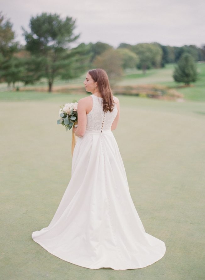 View More: https://kristengardner.pass.us/krista-and-garrett-wedding