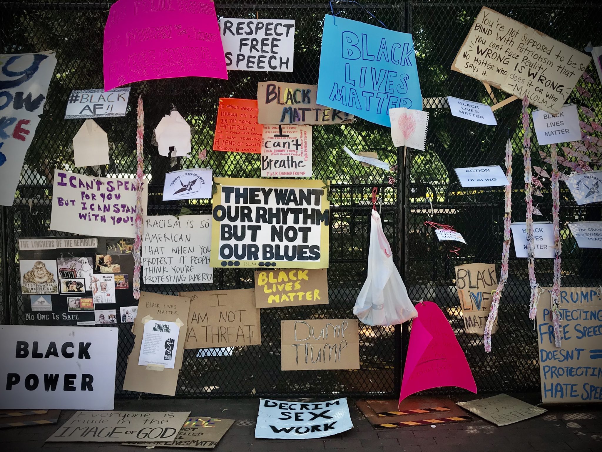 PHOTOS: The Fence Near the White House Has Become a Gallery of Protest