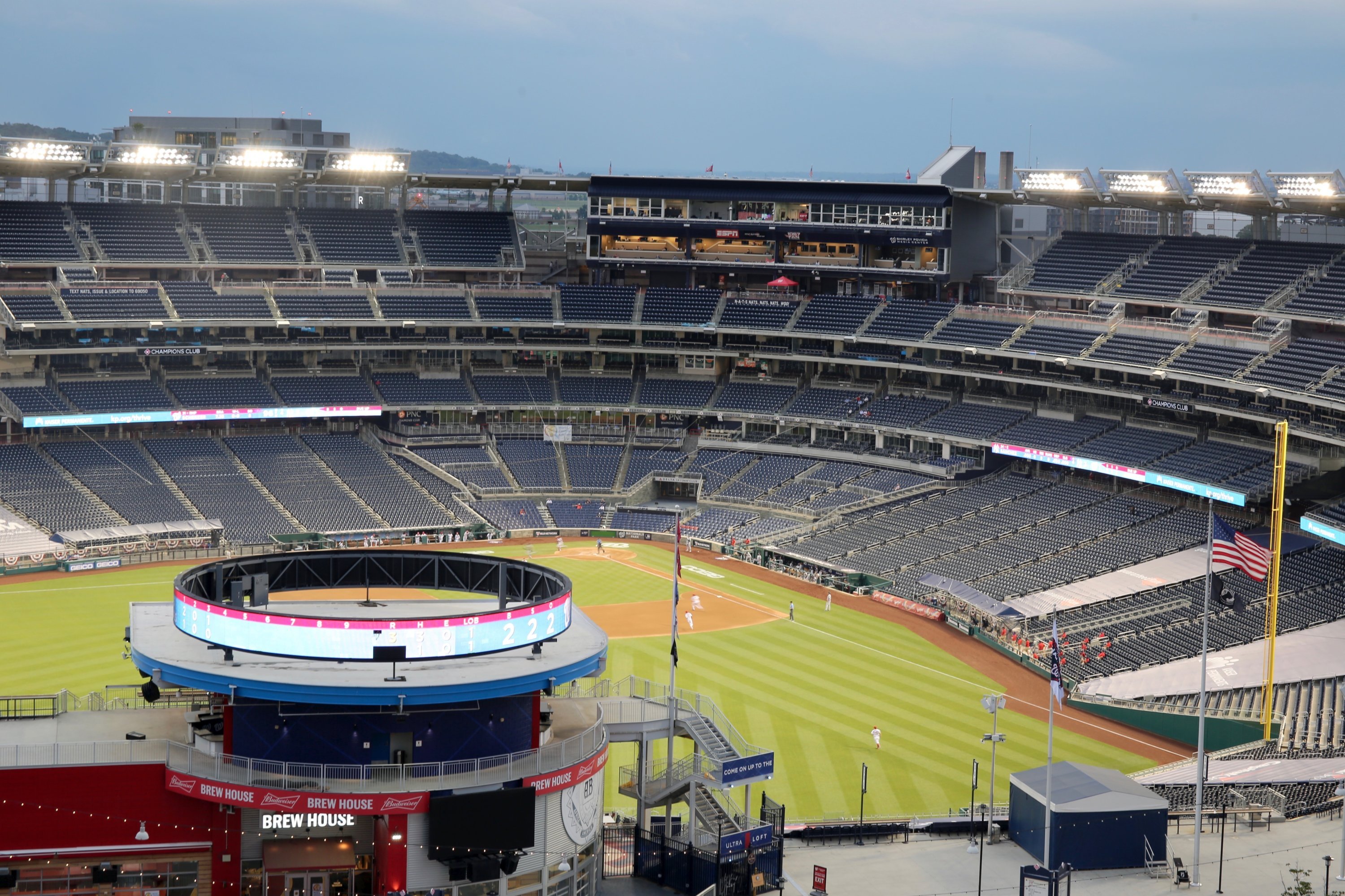 Nats Park Returns To Full Capacity And