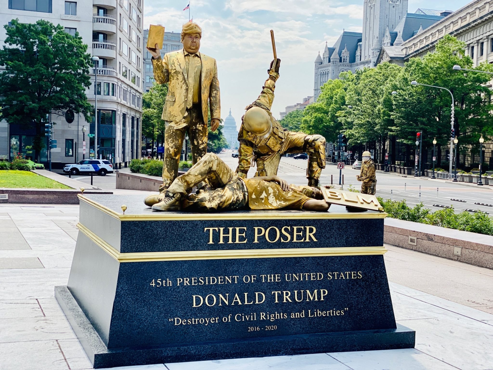 trump-the-poser-2048x1536.jpg