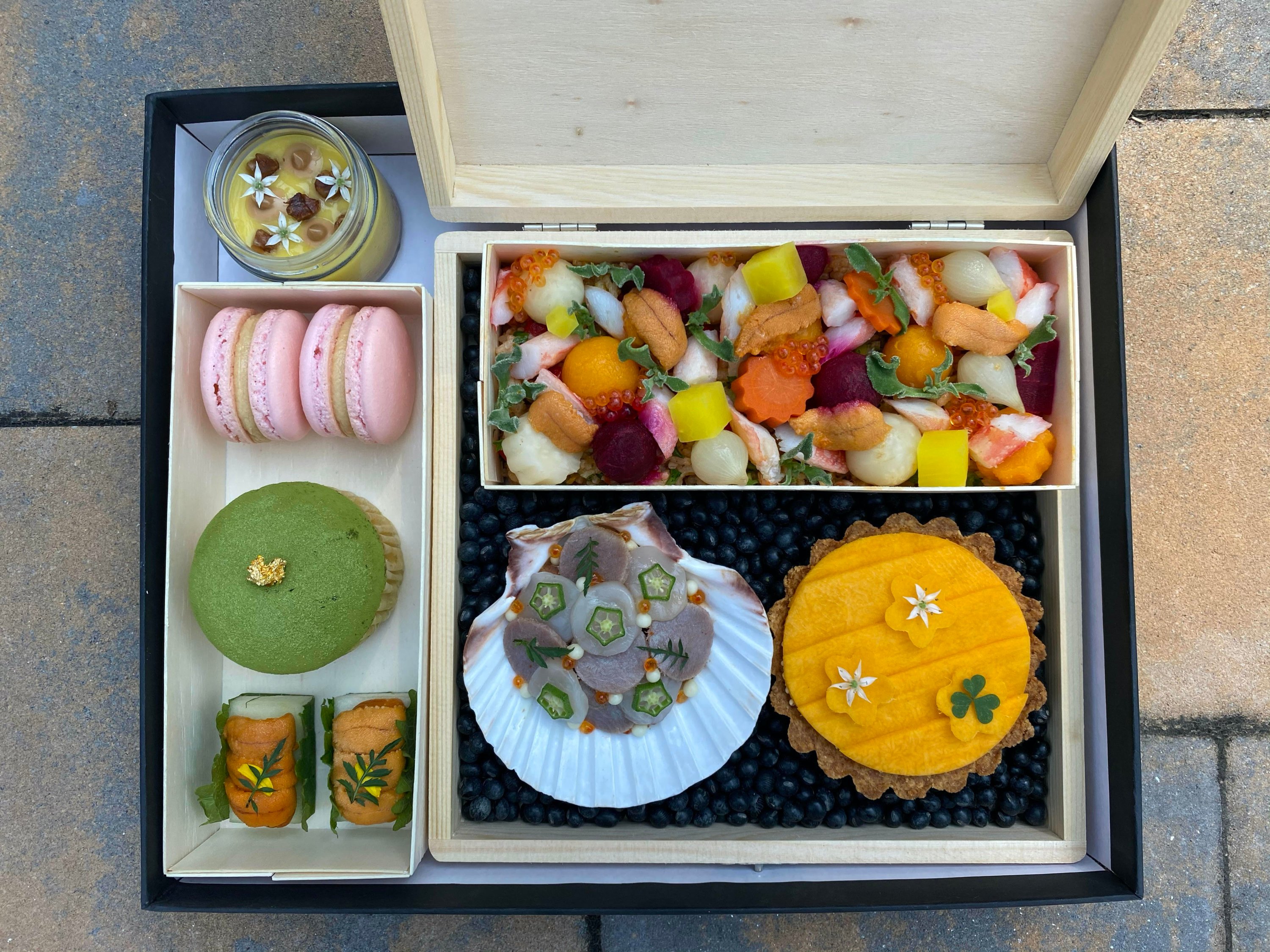 fancy luxury lunch box