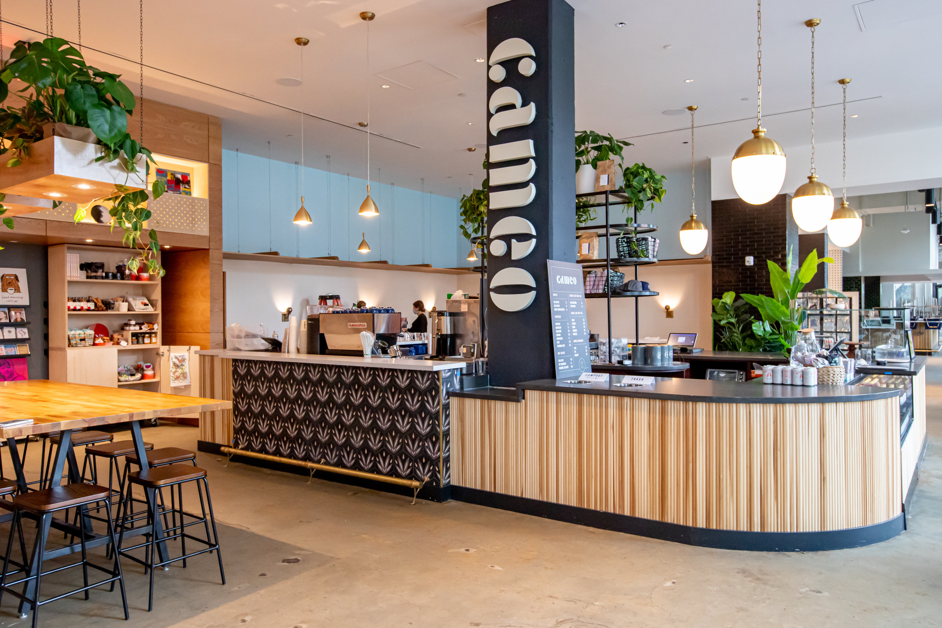 The Roost Cameo - Washingtonian