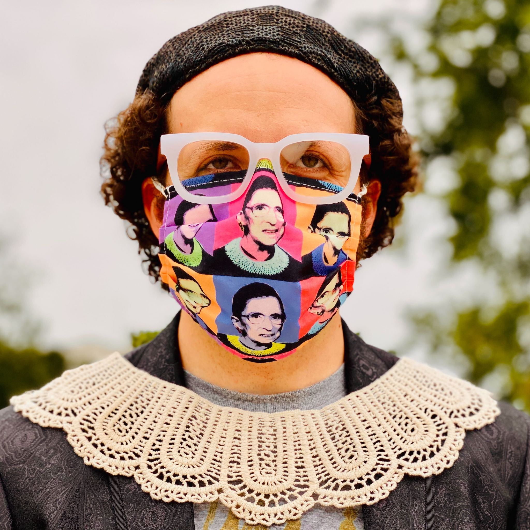 RBG mourners masks supreme court