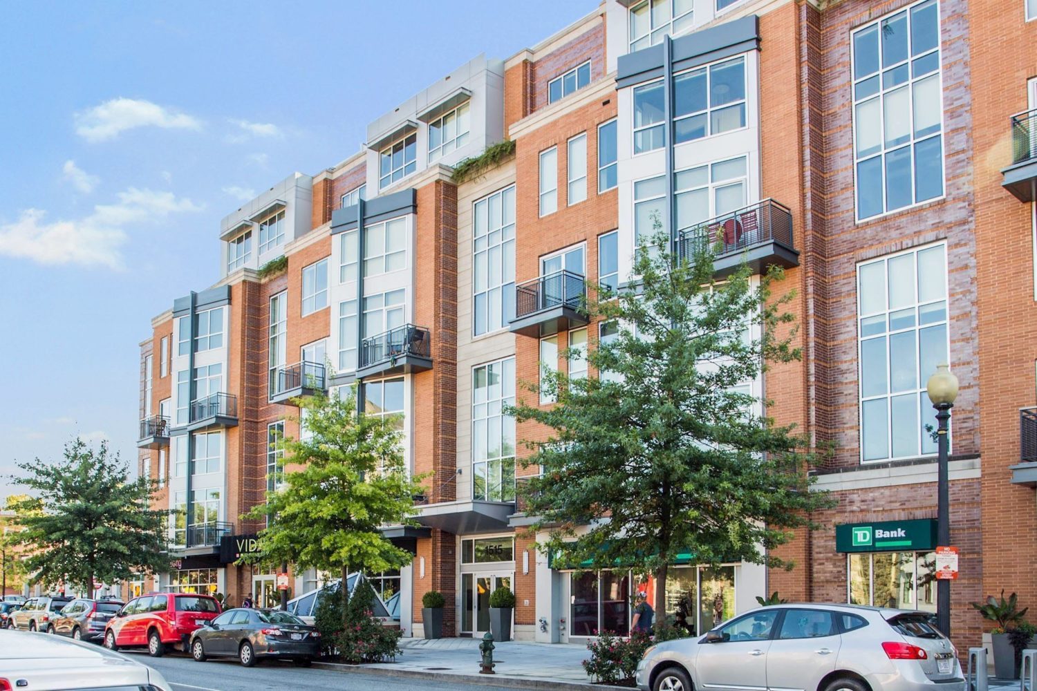 Light Filled Condo in the Heart of Logan Circle