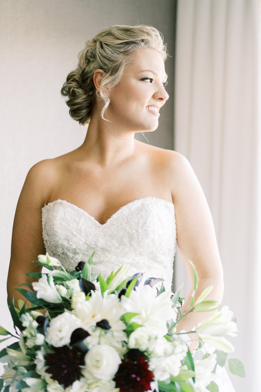 This November Wedding Featured DC Themes, a Moody Color Palette, and ...