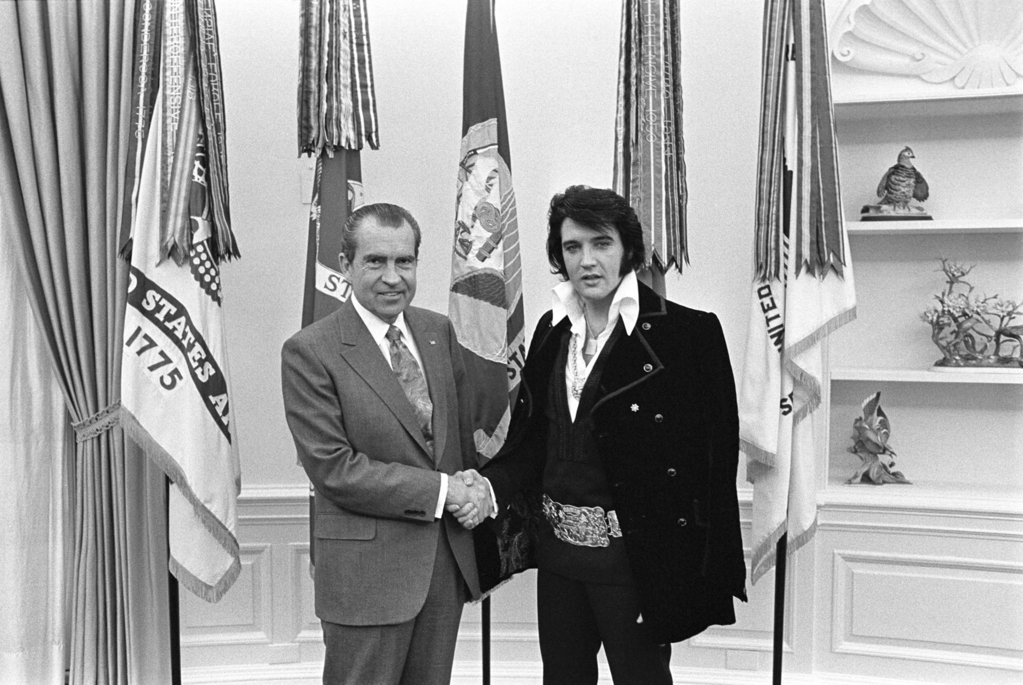 Elvis Met Nixon 50 Years Ago Today in One of the Weirdest White House Meetings in History