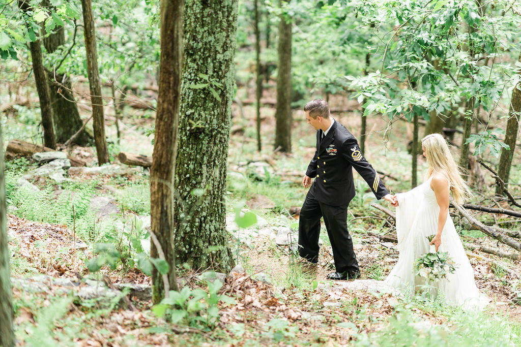 StefanieKamermanPhotography-AllieandBrian-ZionSpringsElopement-RoundHill,Virginia-146