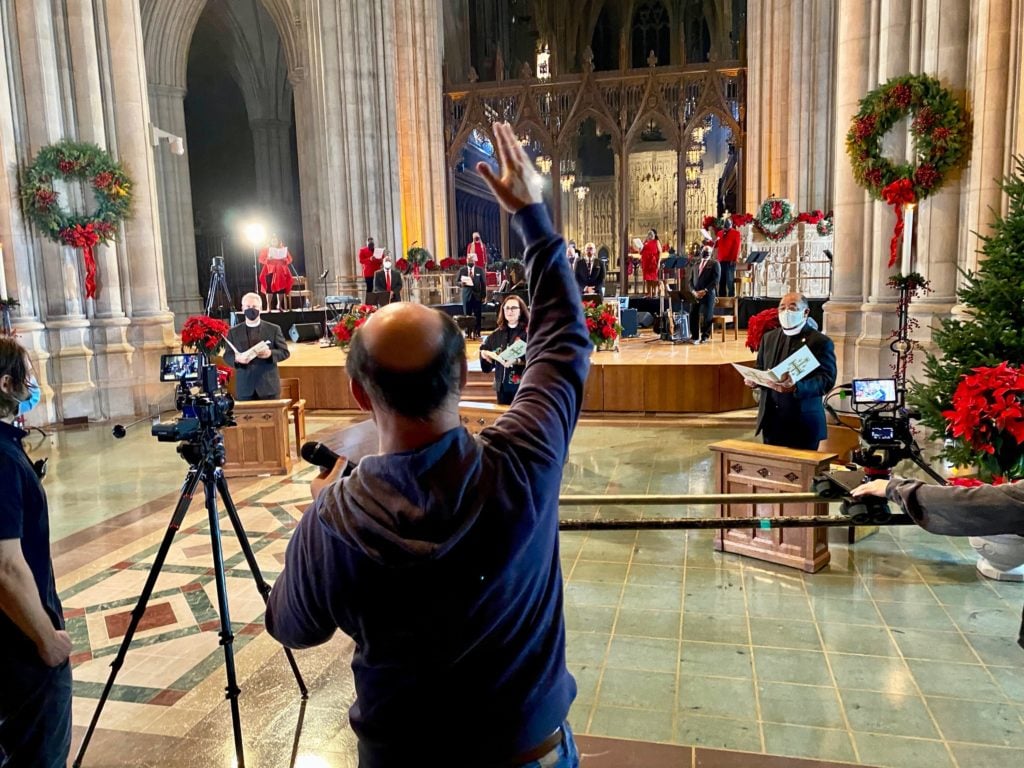 PHOTOS: National Cathedral Takes Its 2020 Christmas Services Virtual