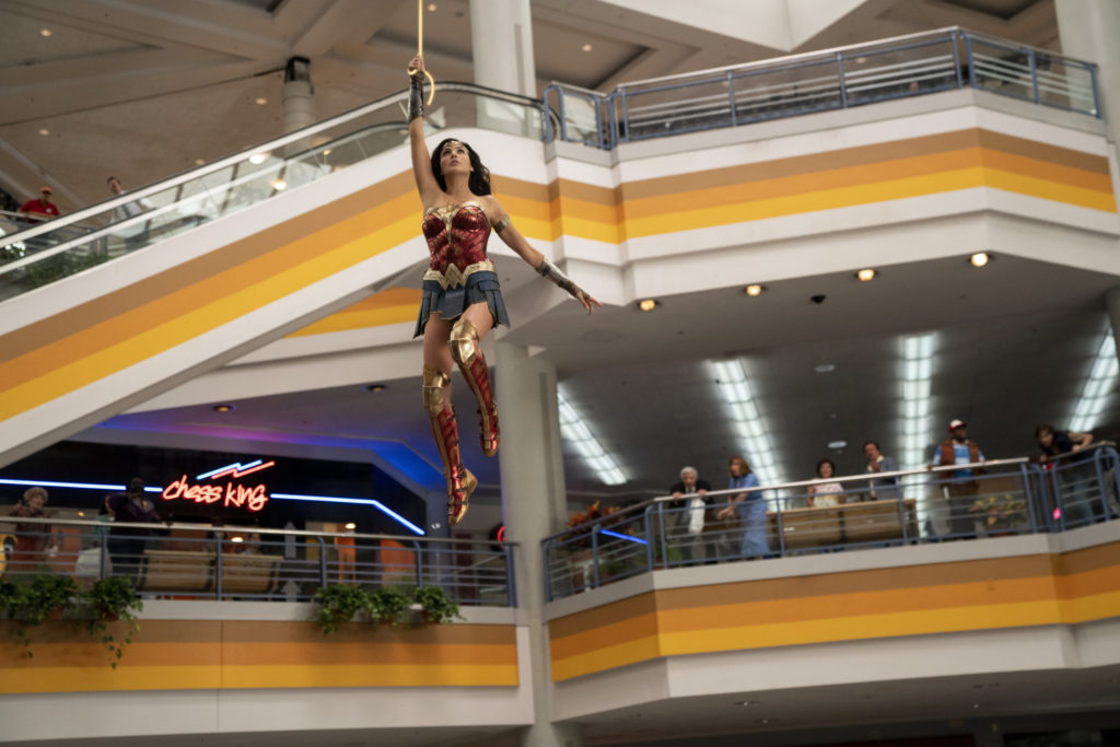 A Former Washingtonian Helped "Wonder Woman 1984" Conjure Reagan-Era DC - Vimarsana News