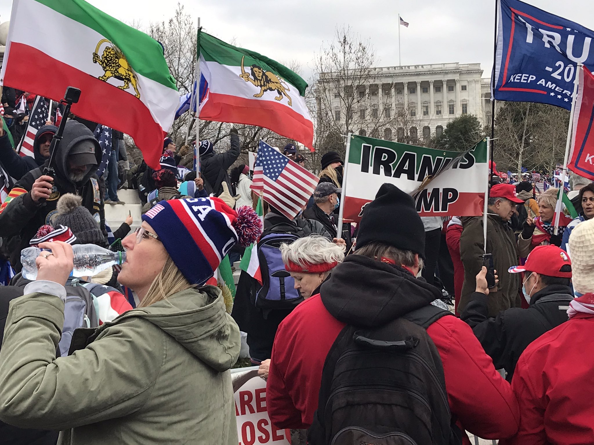 ErEmhQYXcAUAX_n - Washingtonian
