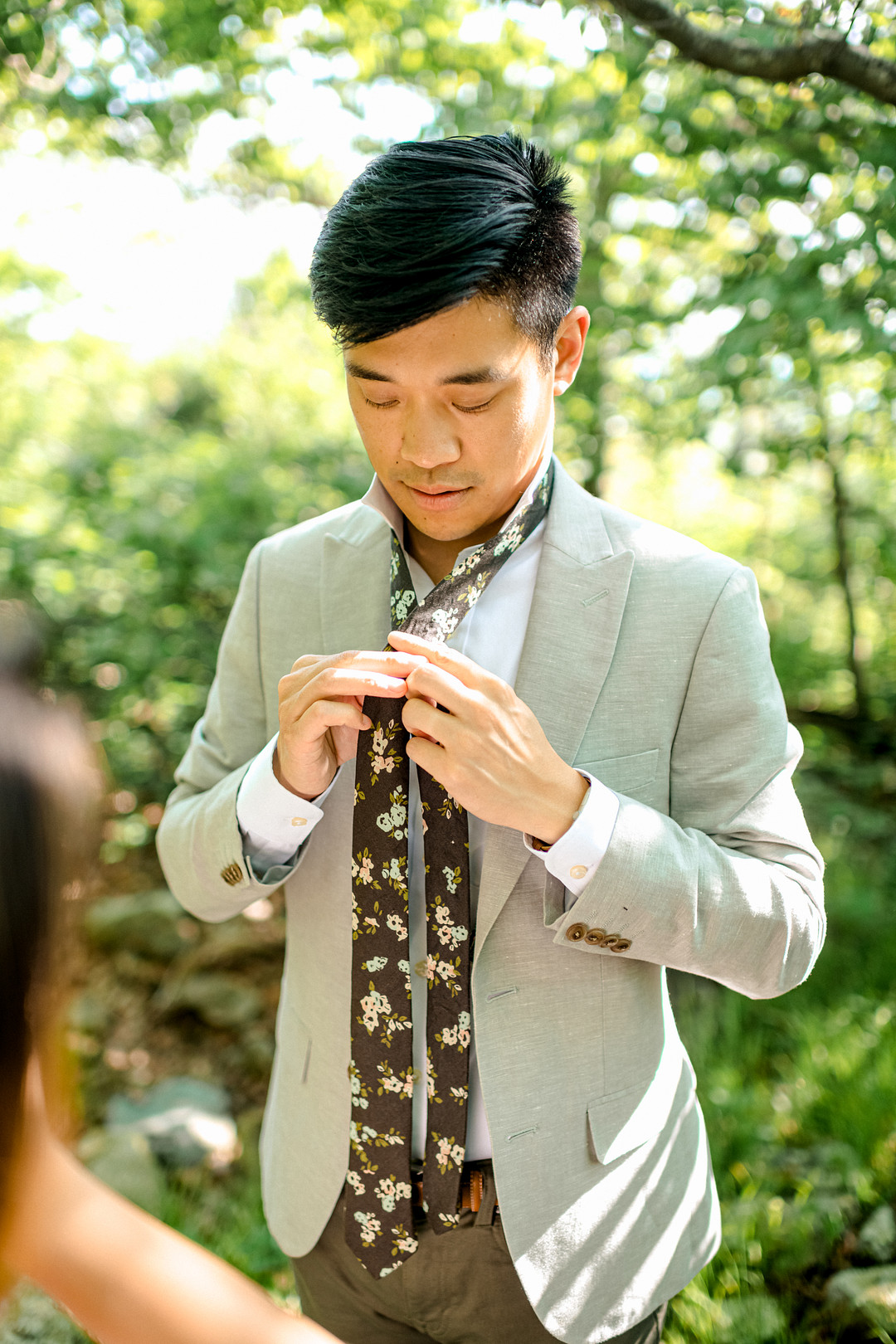 Boho Mountain Elopement in Shenandoah National Park_1001 Angles Photography_Shenandoah National Park Adventure Elopement-11_low