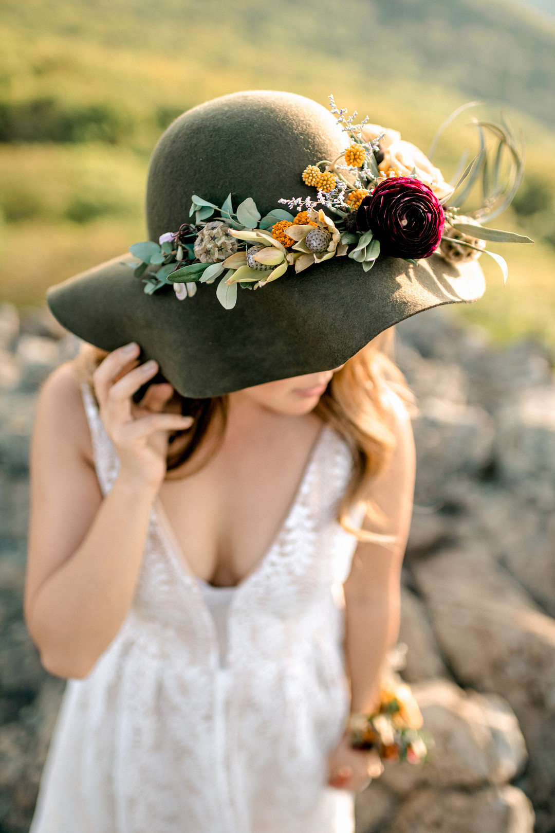 Boho Mountain Elopement in Shenandoah National Park_1001 Angles Photography_Shenandoah National Park Adventure Elopement-90_low Boho Mountain Elopement in Shenandoah National Park_1001 Angles Photography_Shenandoah National Park Adventure Elopement-90_low