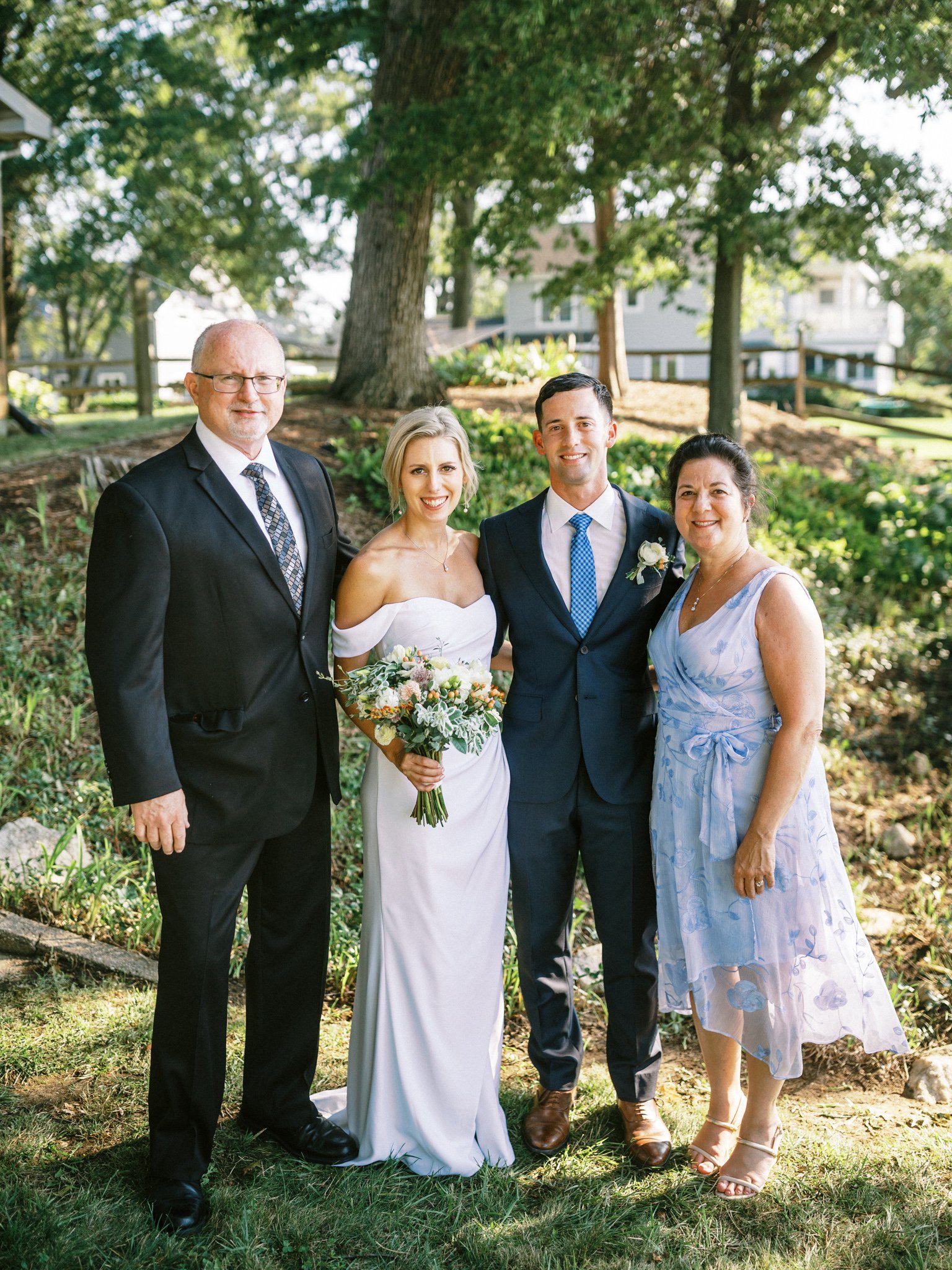 Gray_Joiner_e. losinio photography_annapolis-maryland-waterfront-elopement-221