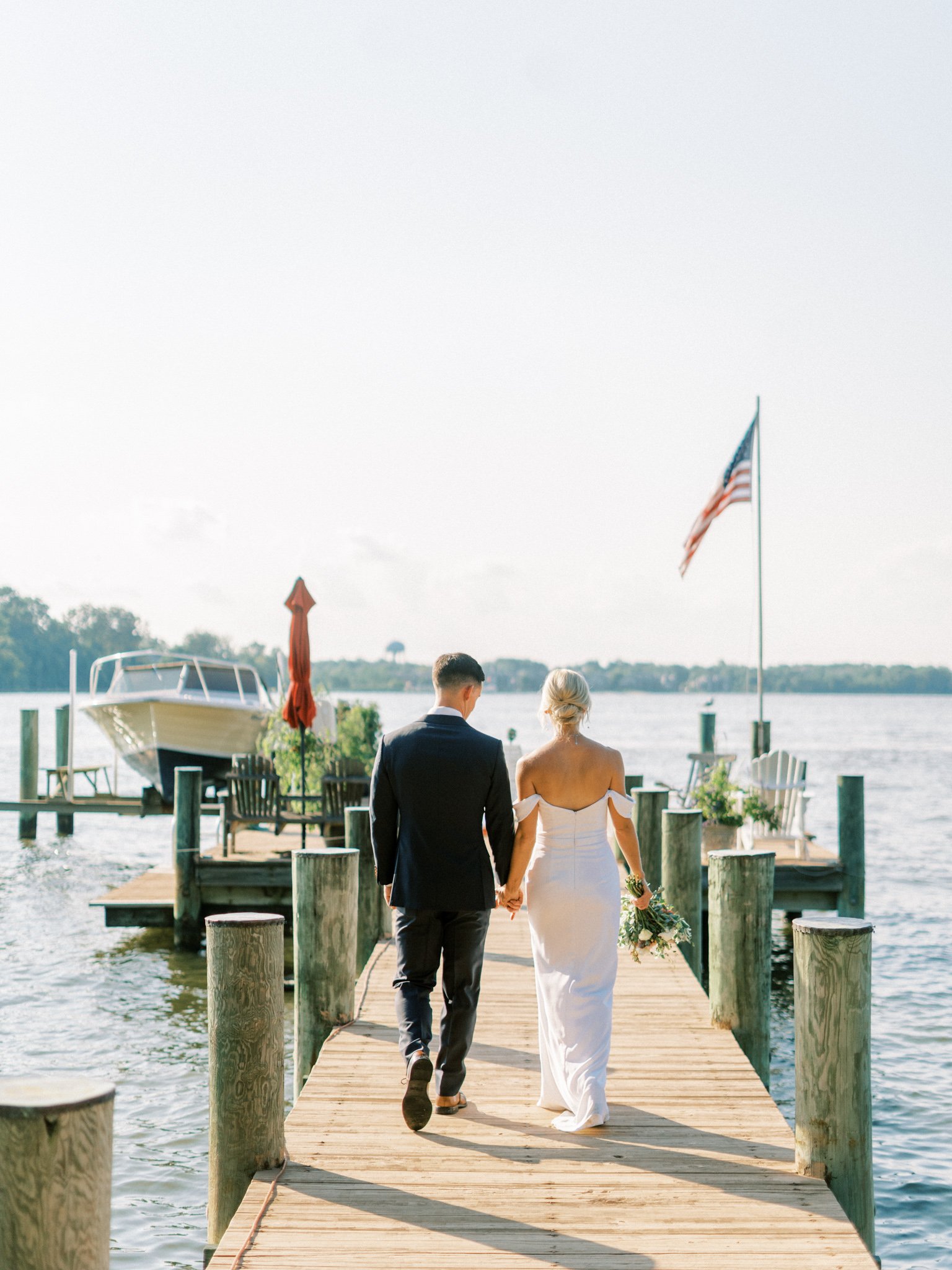 Gray_Joiner_e. losinio photography_annapolis-maryland-waterfront-elopement-250