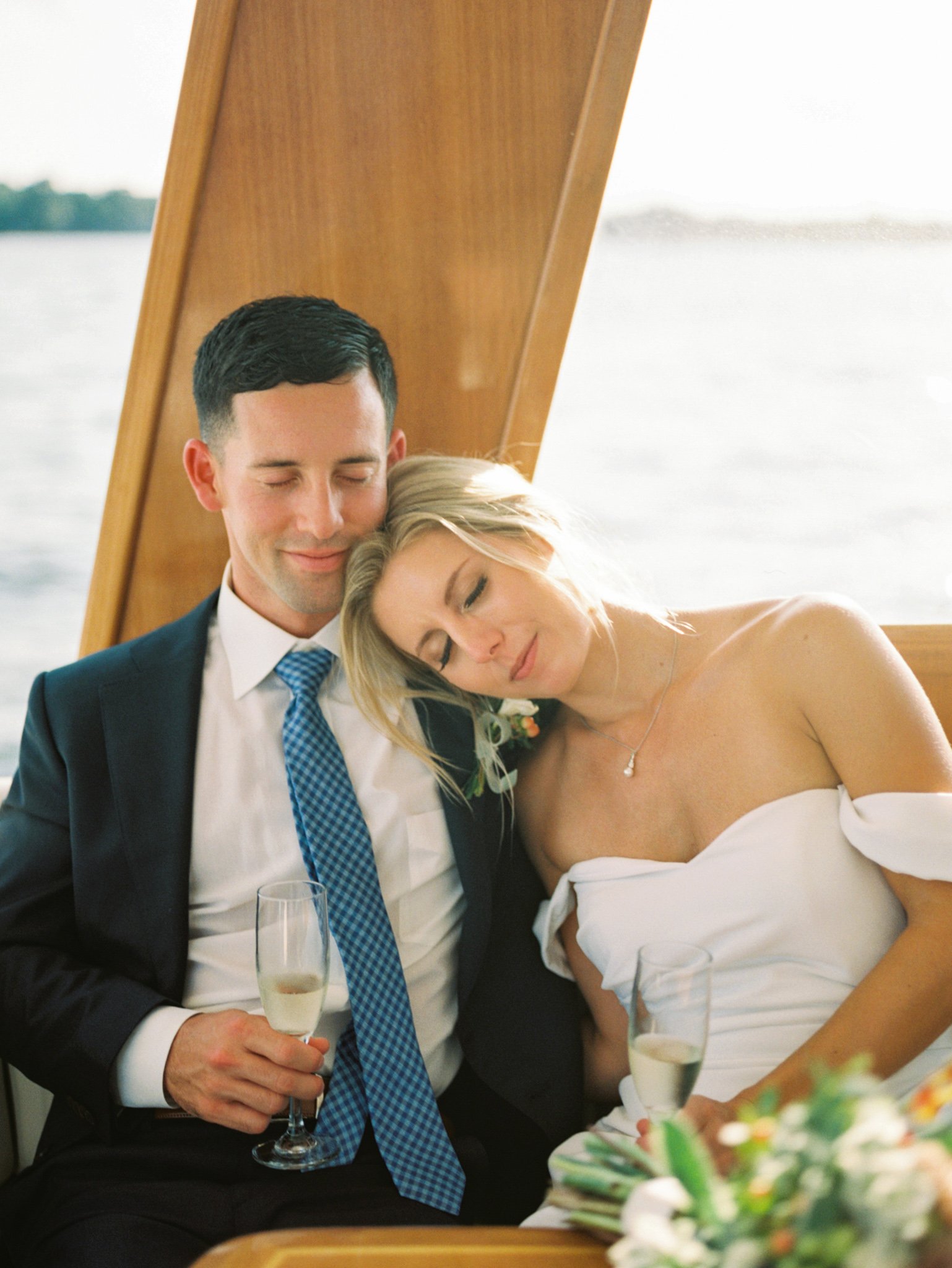 Gray_Joiner_e. losinio photography_annapolis-maryland-waterfront-elopement-319