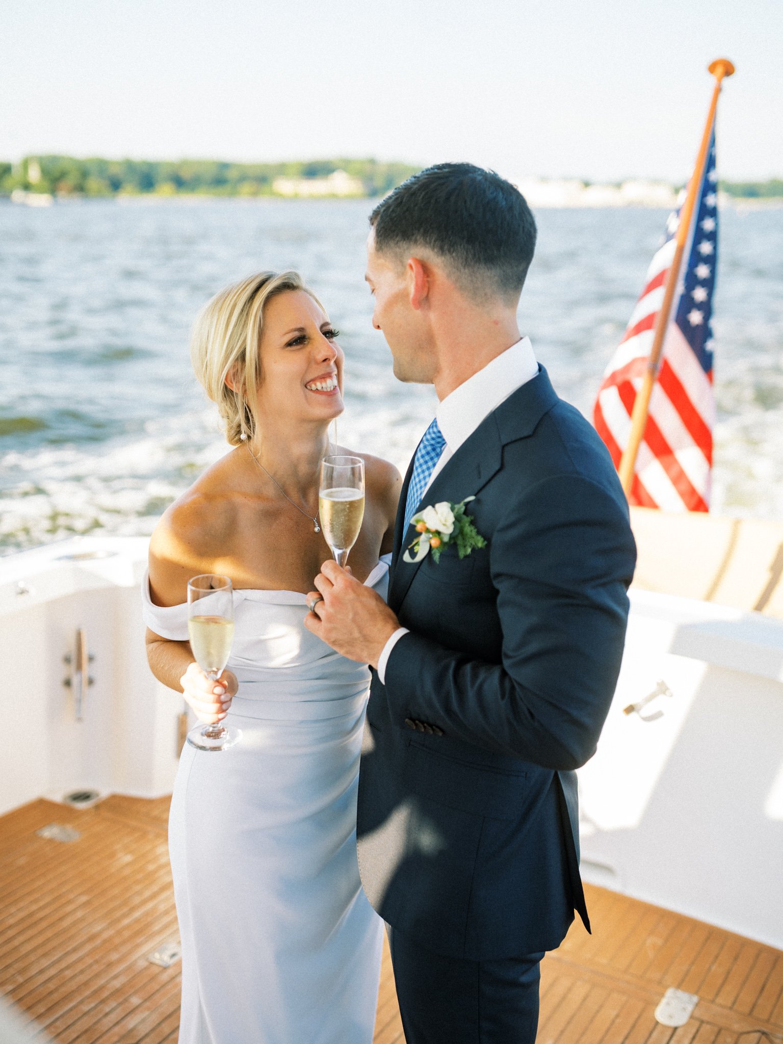 Gray_Joiner_e. losinio photography_annapolis-maryland-waterfront-elopement-330