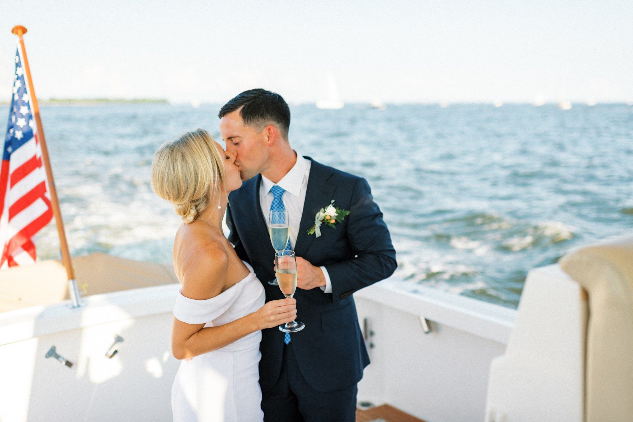 Gray_Joiner_e. losinio photography_annapolis-maryland-waterfront-elopement-331